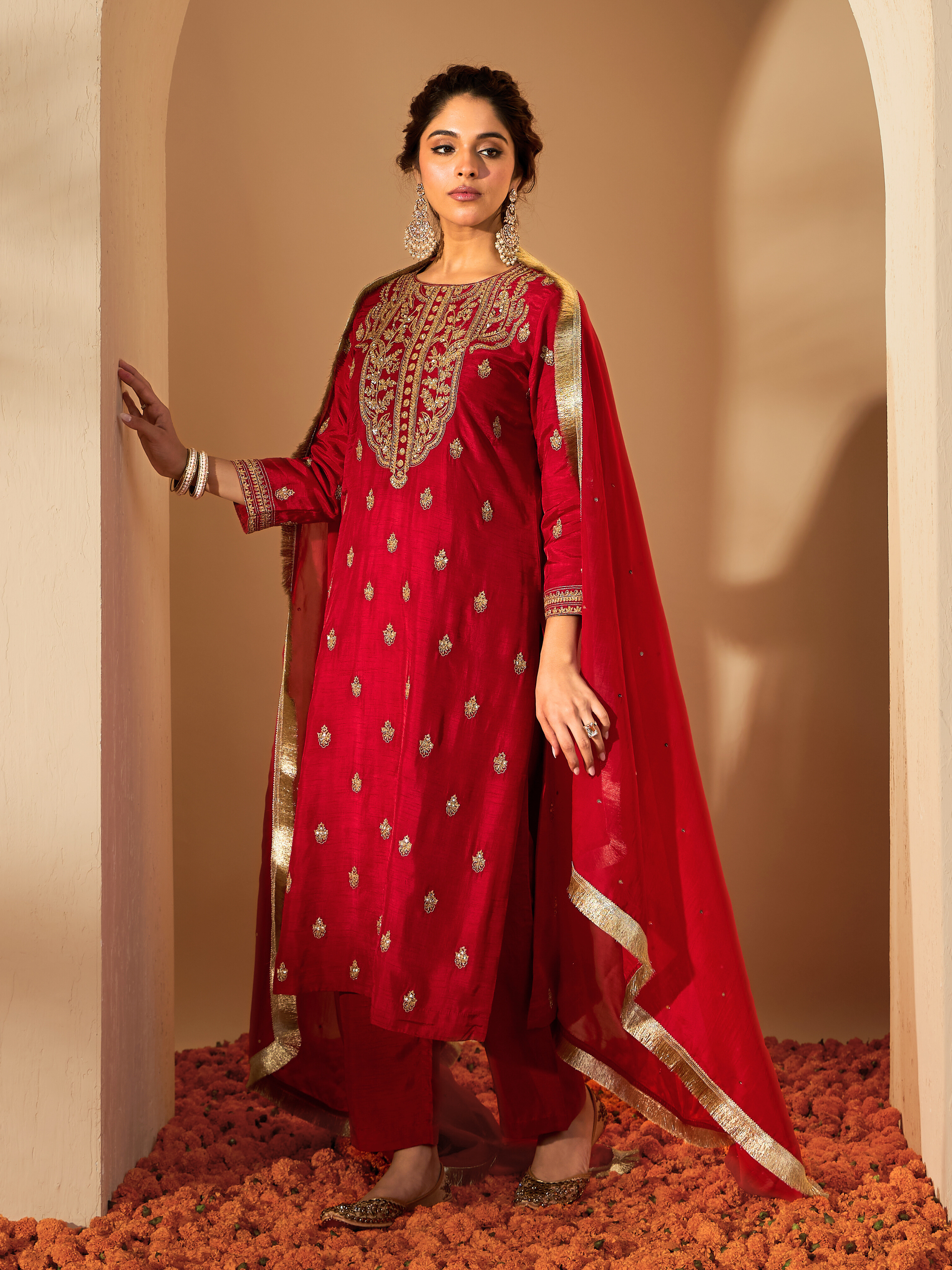 RoohbyRidhimaa- Muktalif Kurta Set