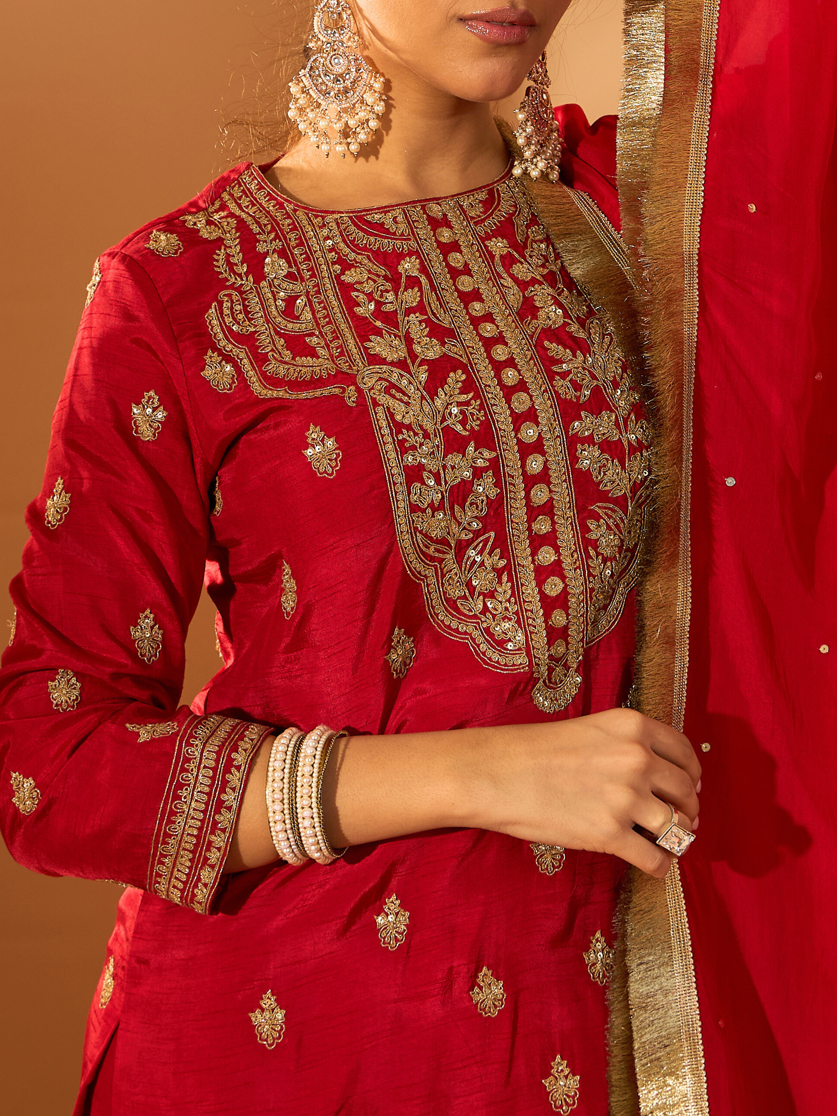 RoohbyRidhimaa- Muktalif Kurta Set
