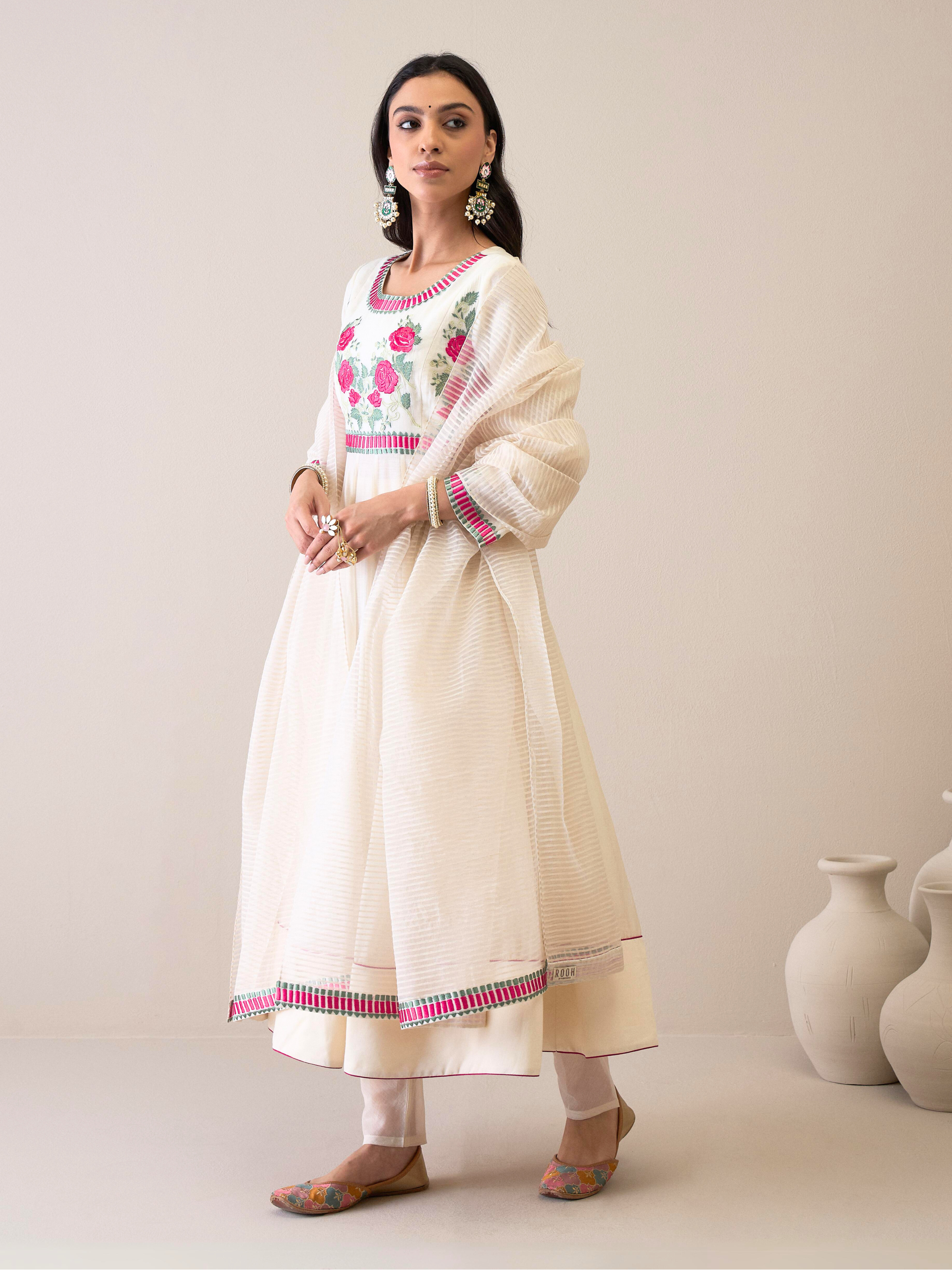 RoohbyRidhimaa- Uzma Kurta Set