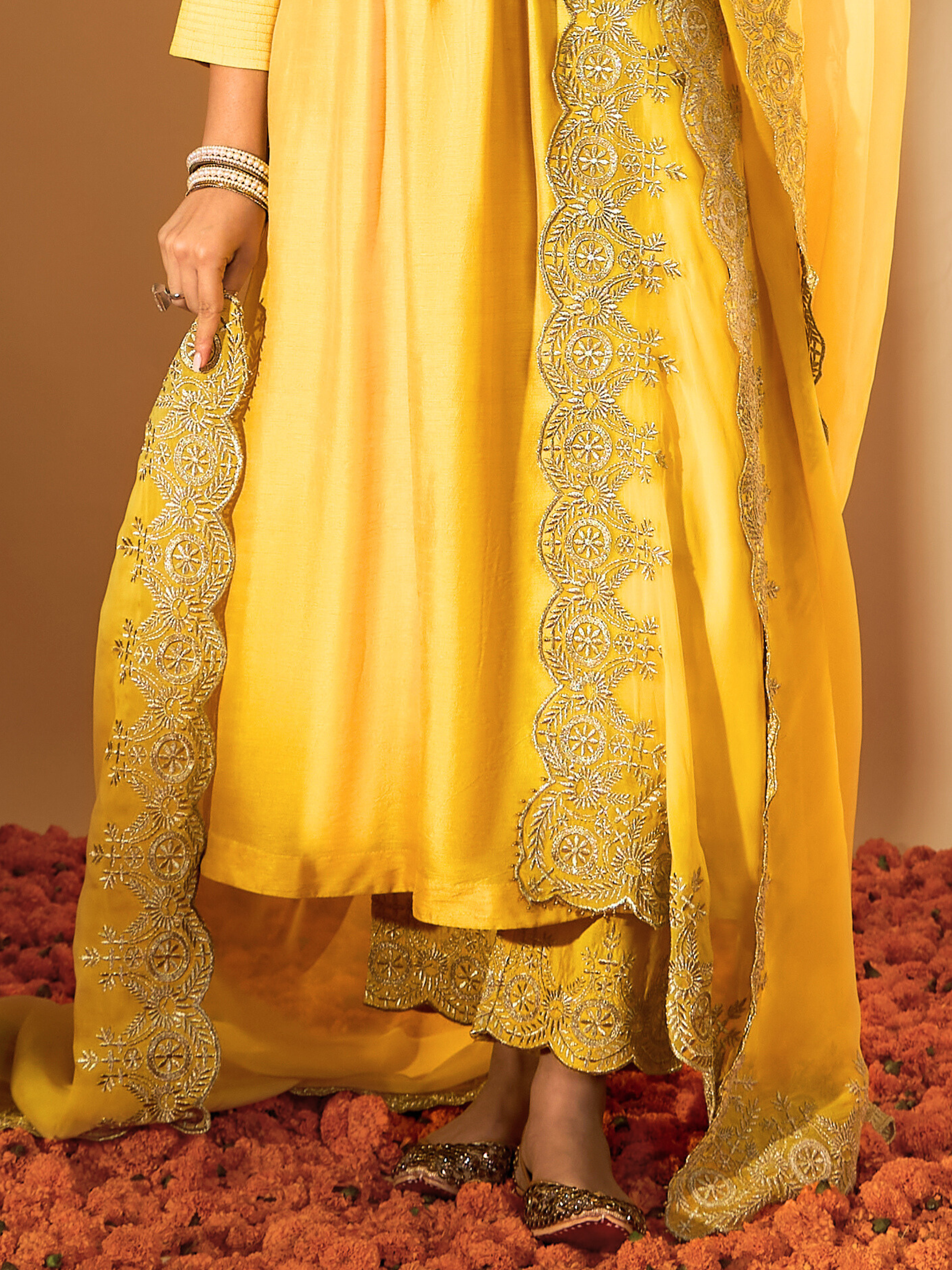RoohbyRidhimaa - Gumaan Kurta Set