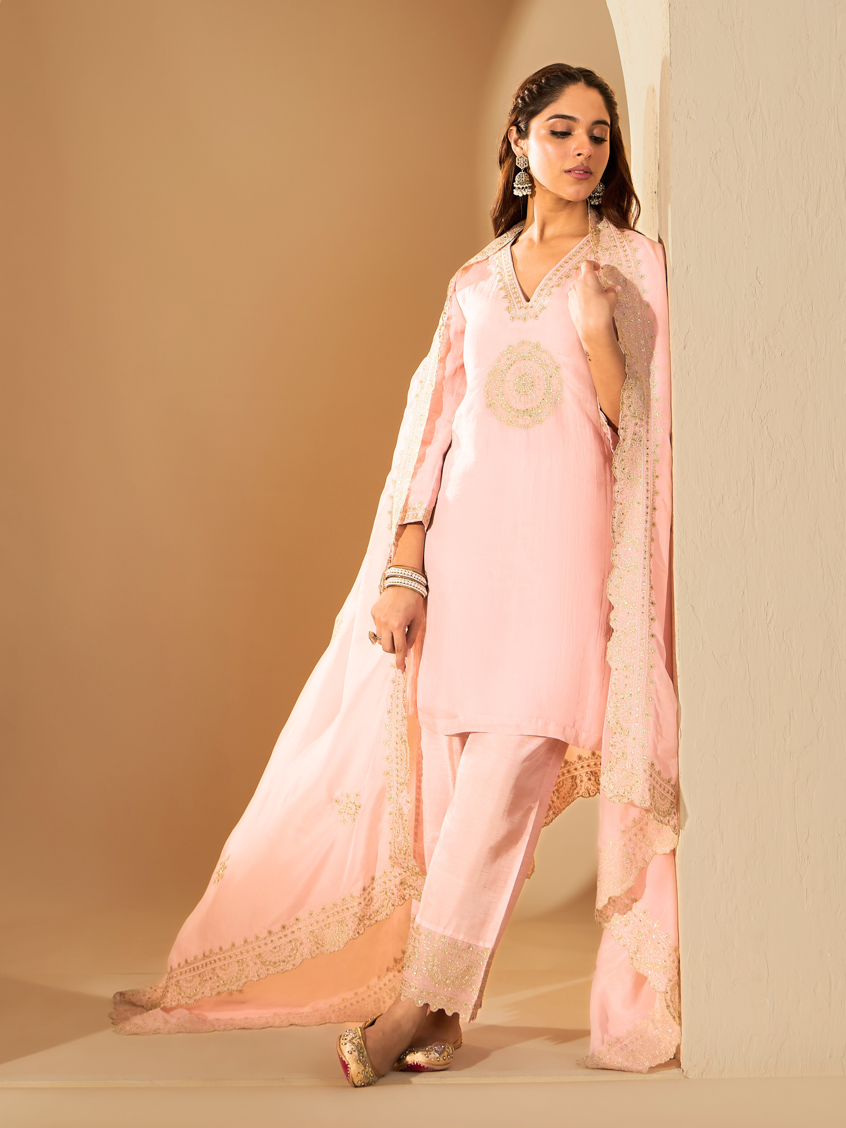 RoohbyRidhimaa- Anadh Kurta Set