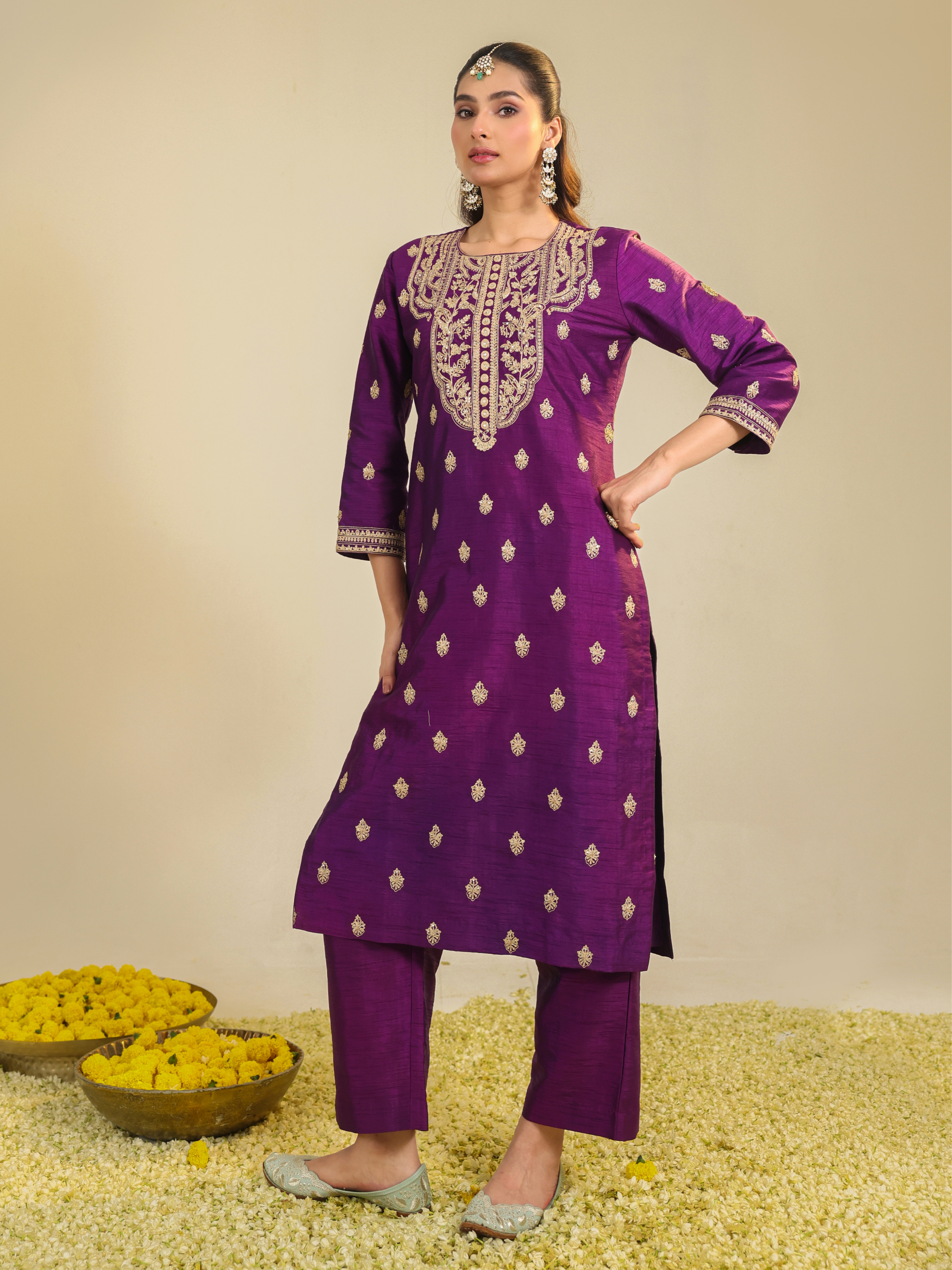 Purple Muktalif Kurta Set