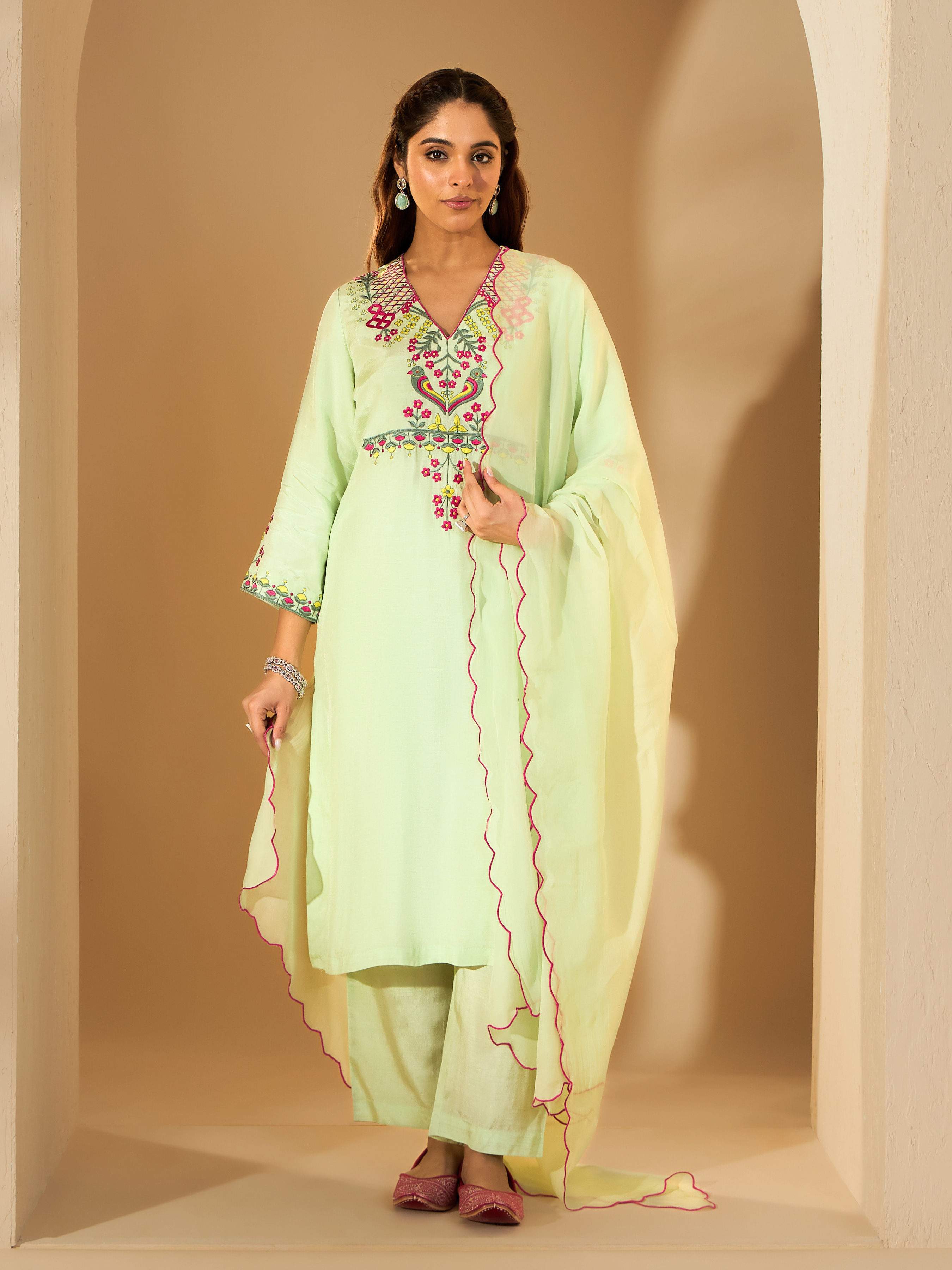 RoohbyRidhimaa- Fasaana Kurta Set