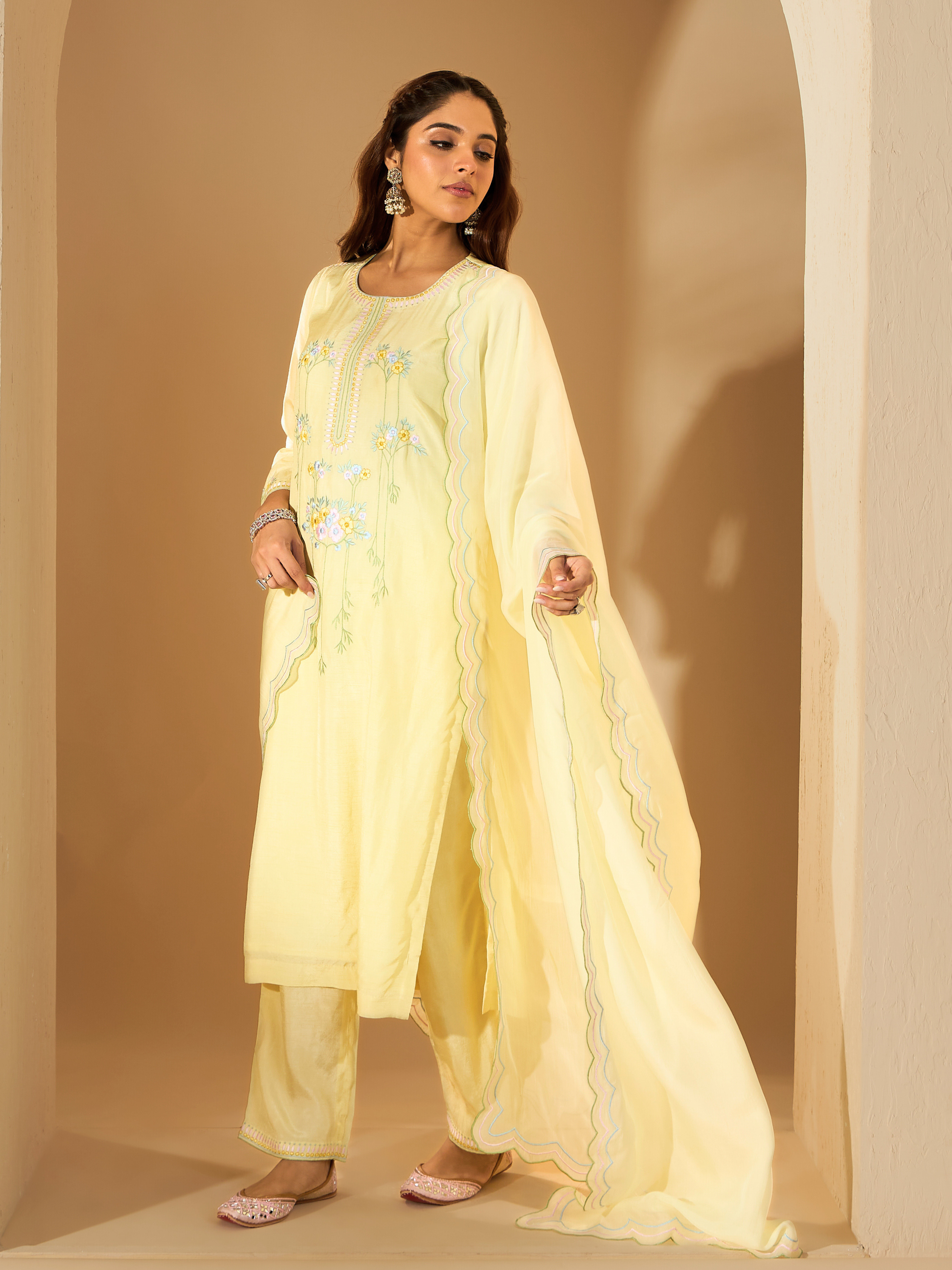 RoohbyRidhimaa- Aita Kurta Set