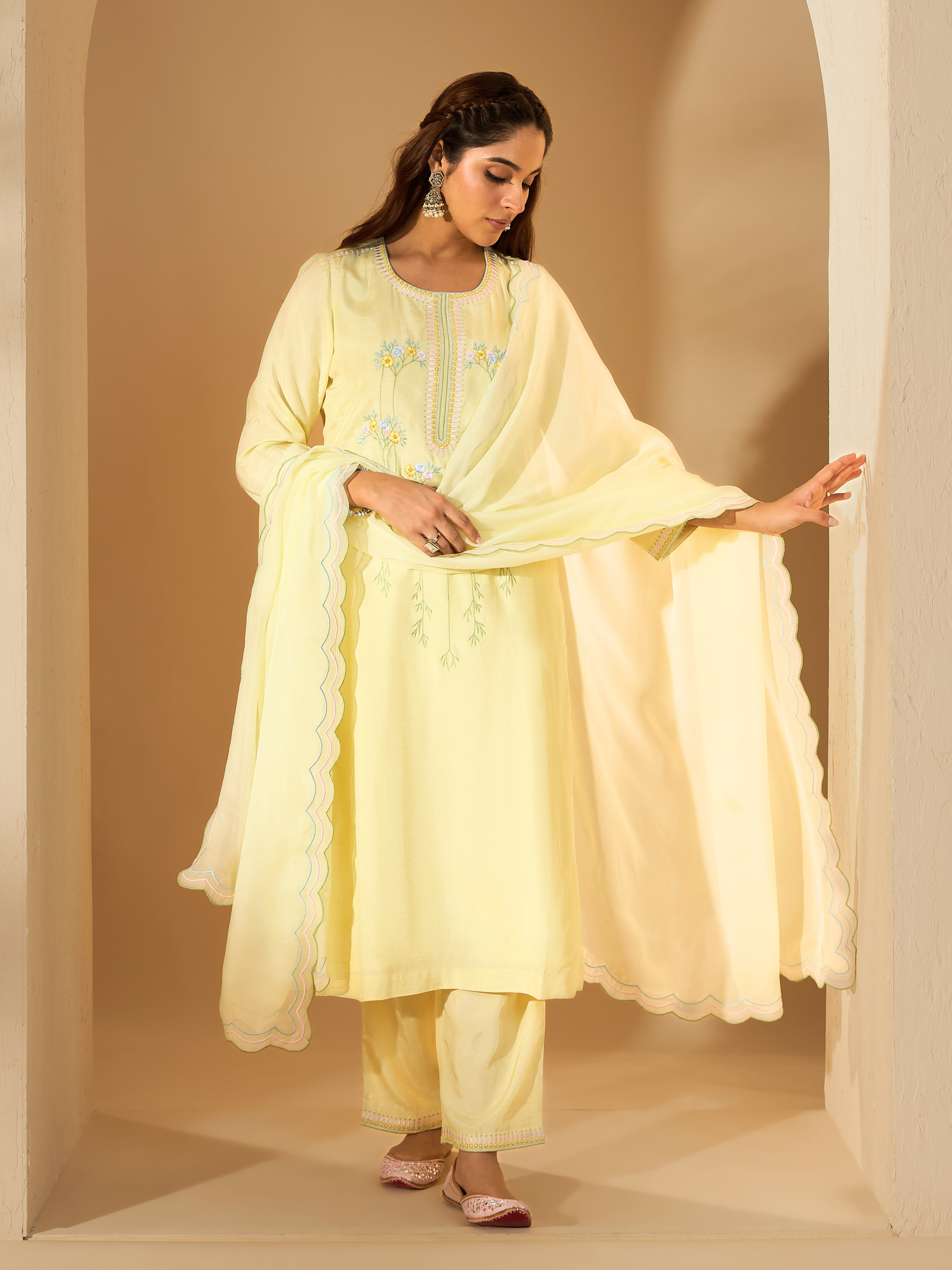 RoohbyRidhimaa- Aita Kurta Set