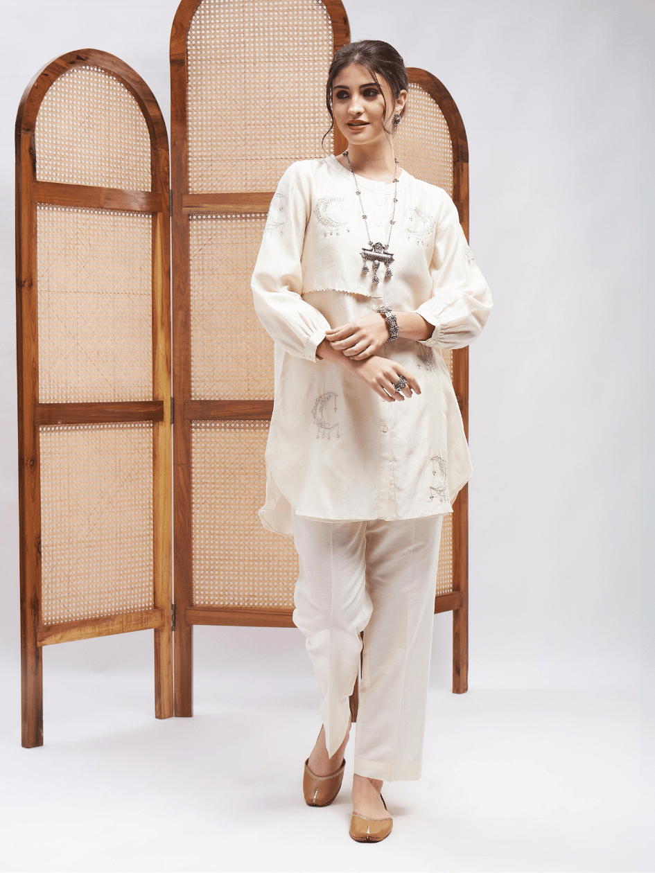 RoohbyRidhimaa- Aashna Kurta Set