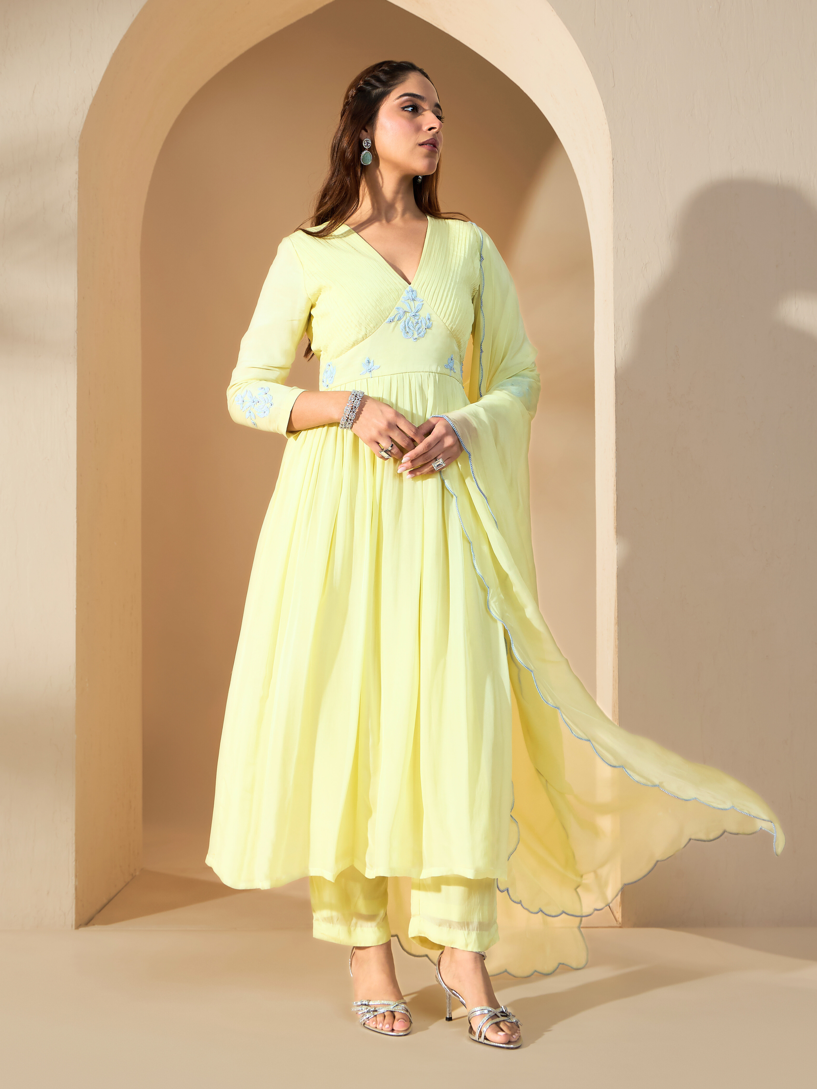RoohbyRidhimaa- Sufiyaan Kurta Set