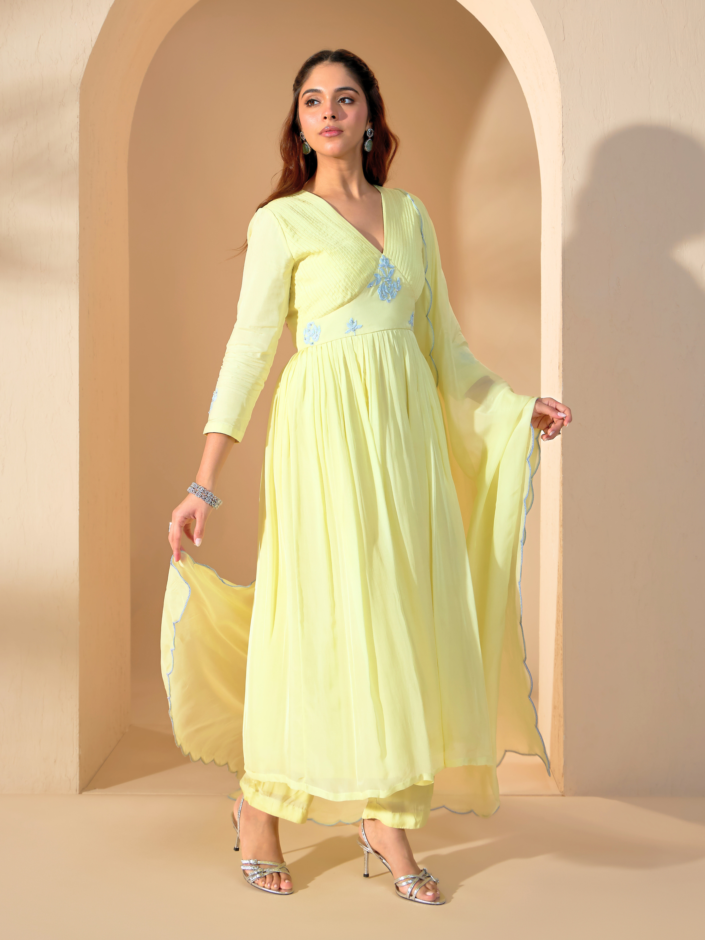 RoohbyRidhimaa- Sufiyaan Kurta Set