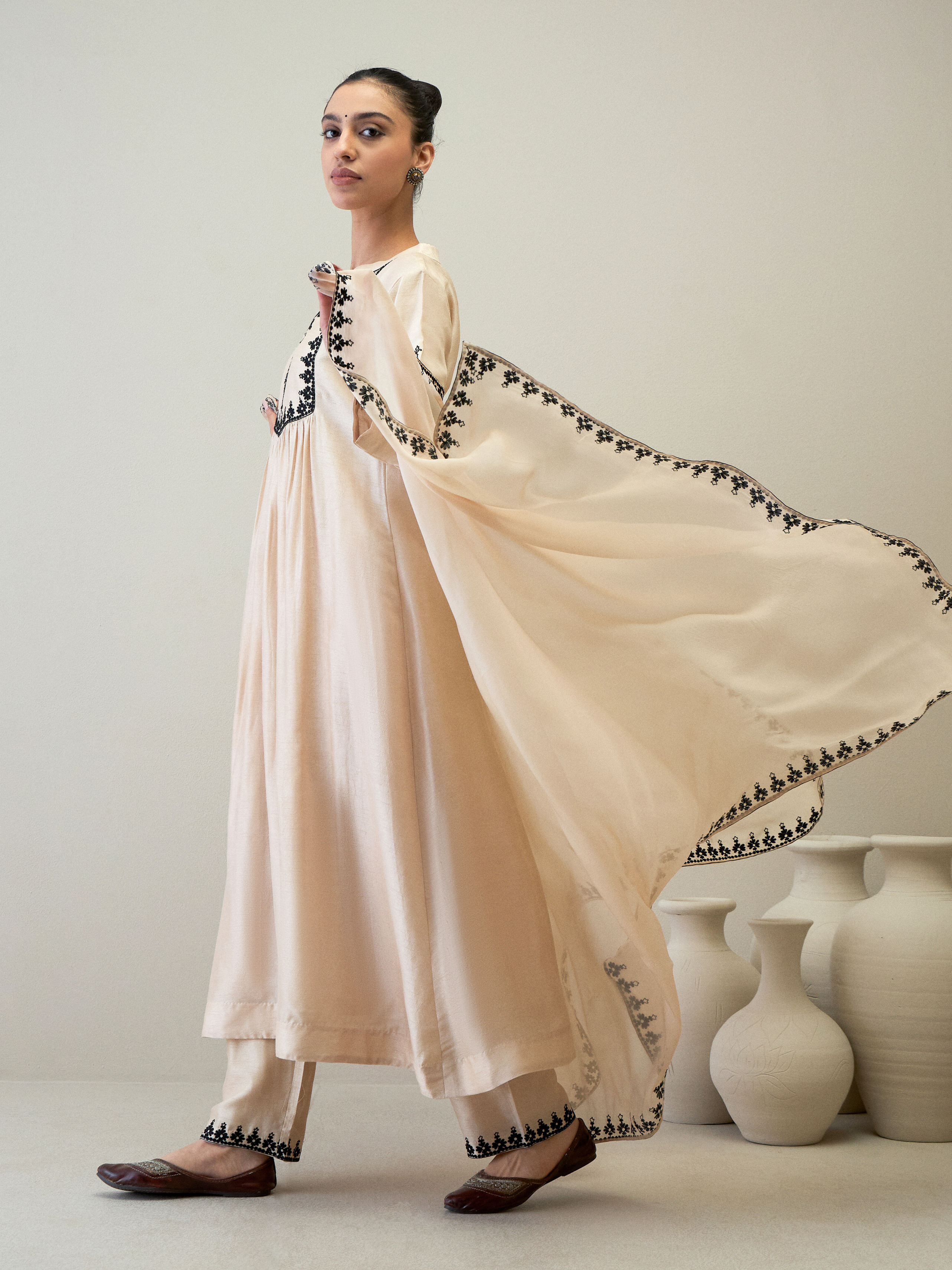 RoohbyRidhimaa- Revati Kurta Set