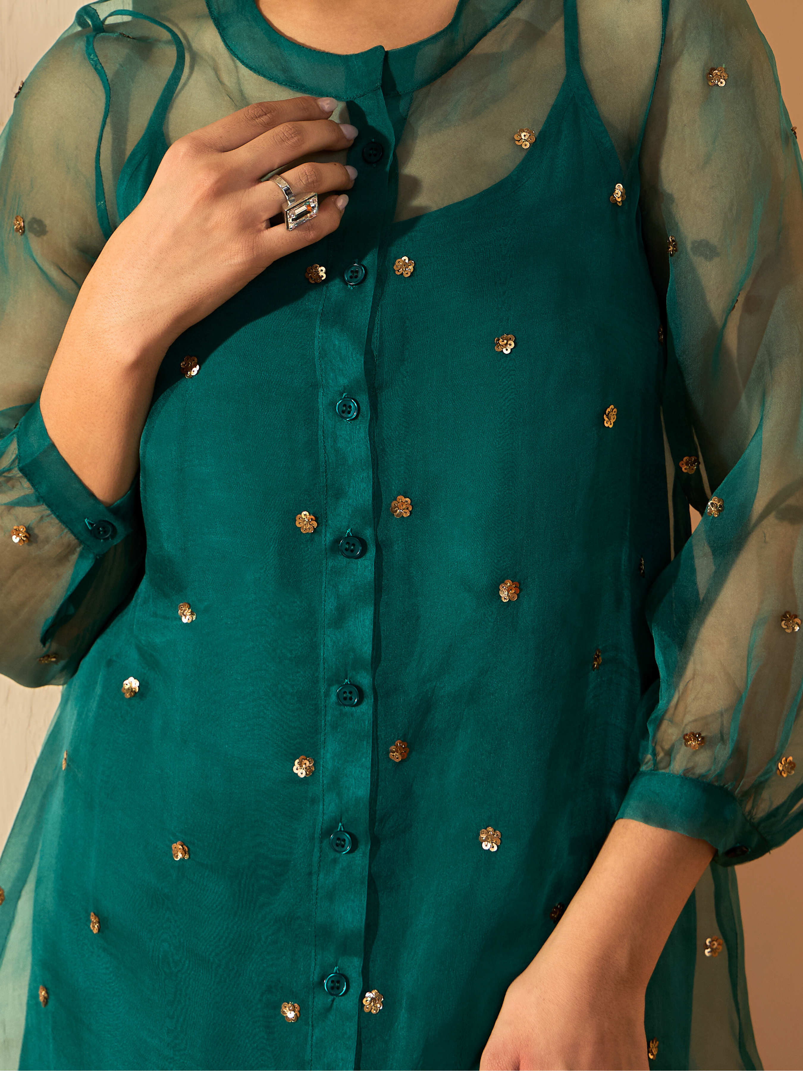 RoohbyRidhimaa- Sitara Kurta Set