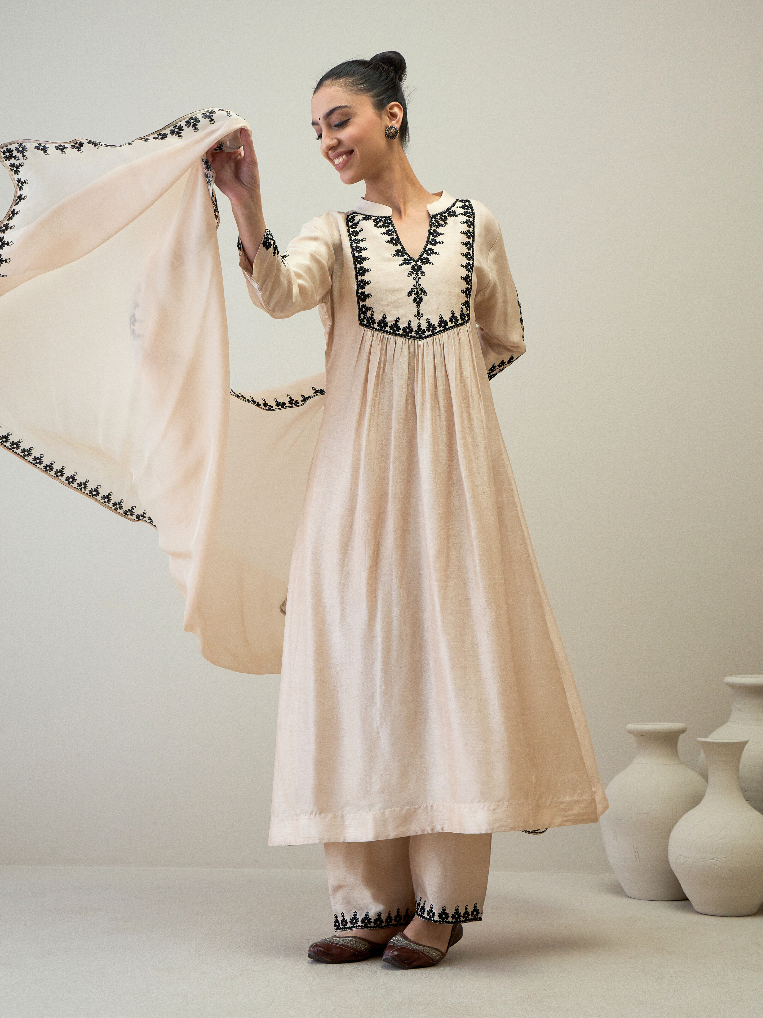 RoohbyRidhimaa- Revati Kurta Set