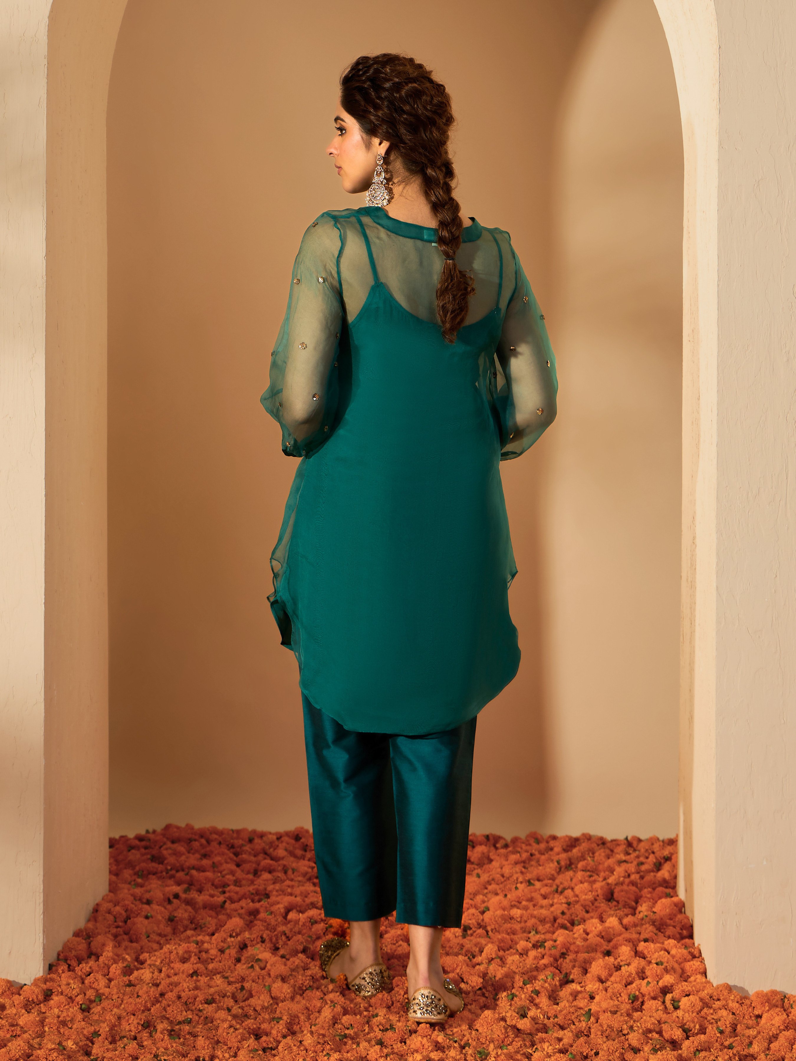 RoohbyRidhimaa- Sitara Kurta Set