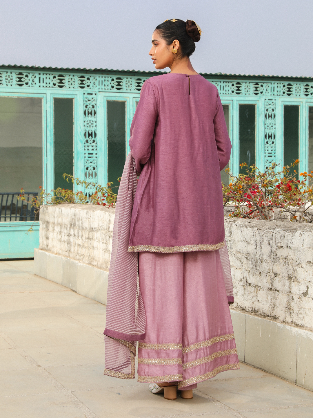 RoohbyRidhimaa- Zainaa Kurta Set