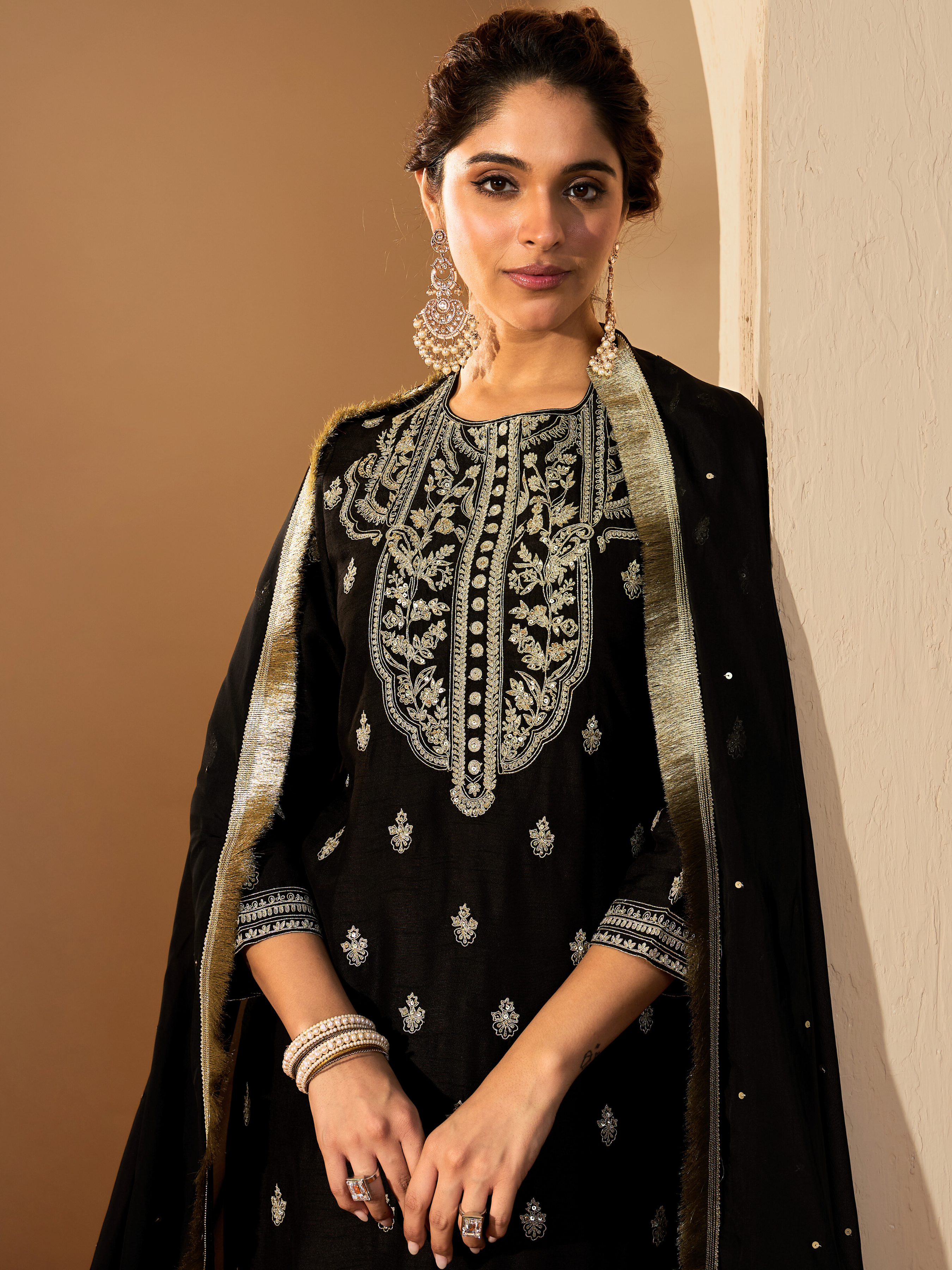 RoohbyRidhimaa- Muktalif Kurta Set