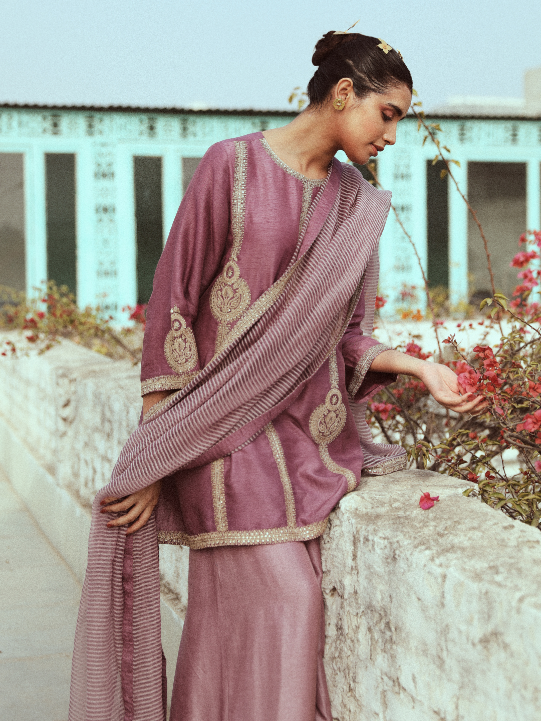 RoohbyRidhimaa- Zainaa Kurta Set