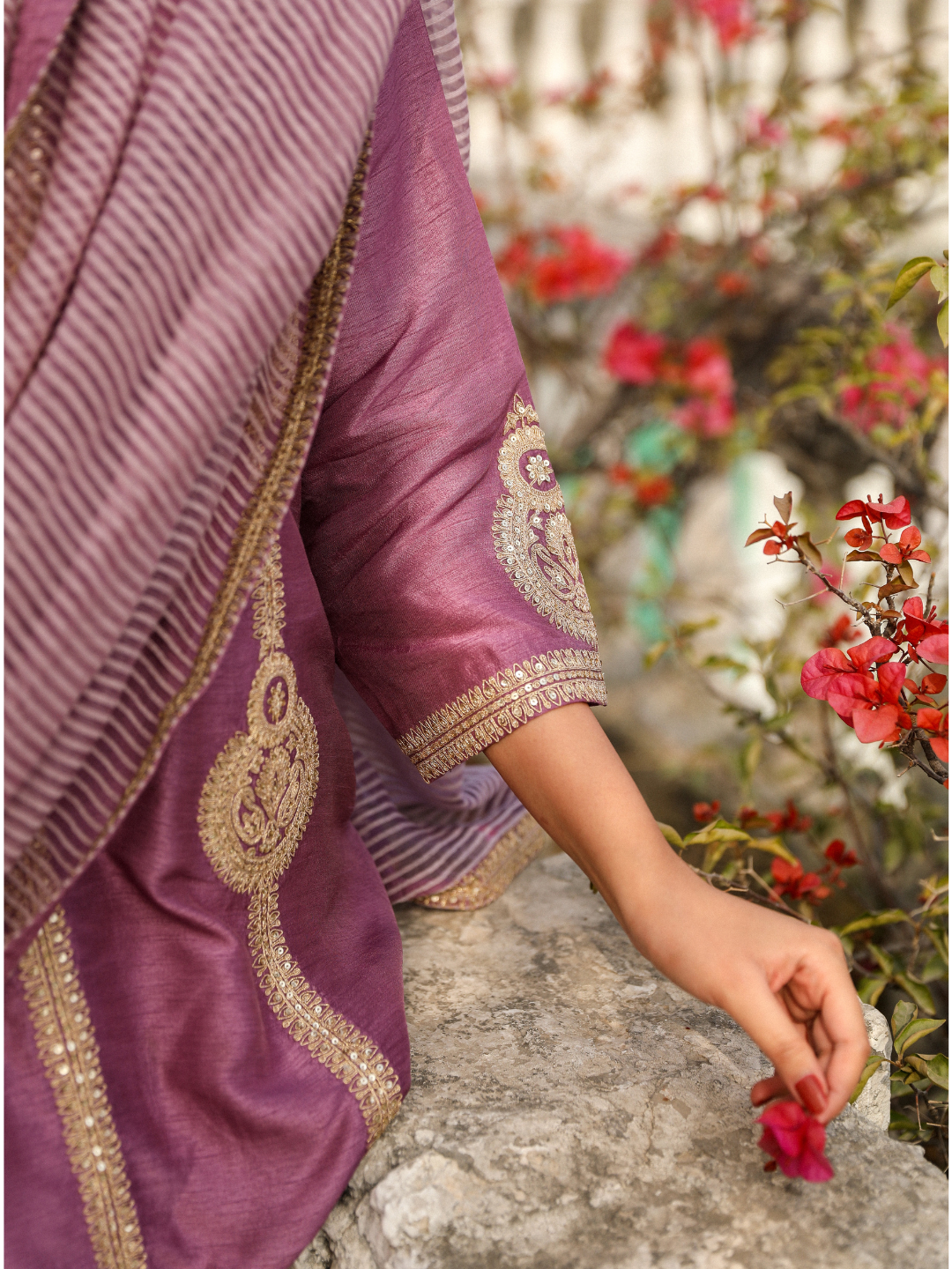 RoohbyRidhimaa- Zainaa Kurta Set