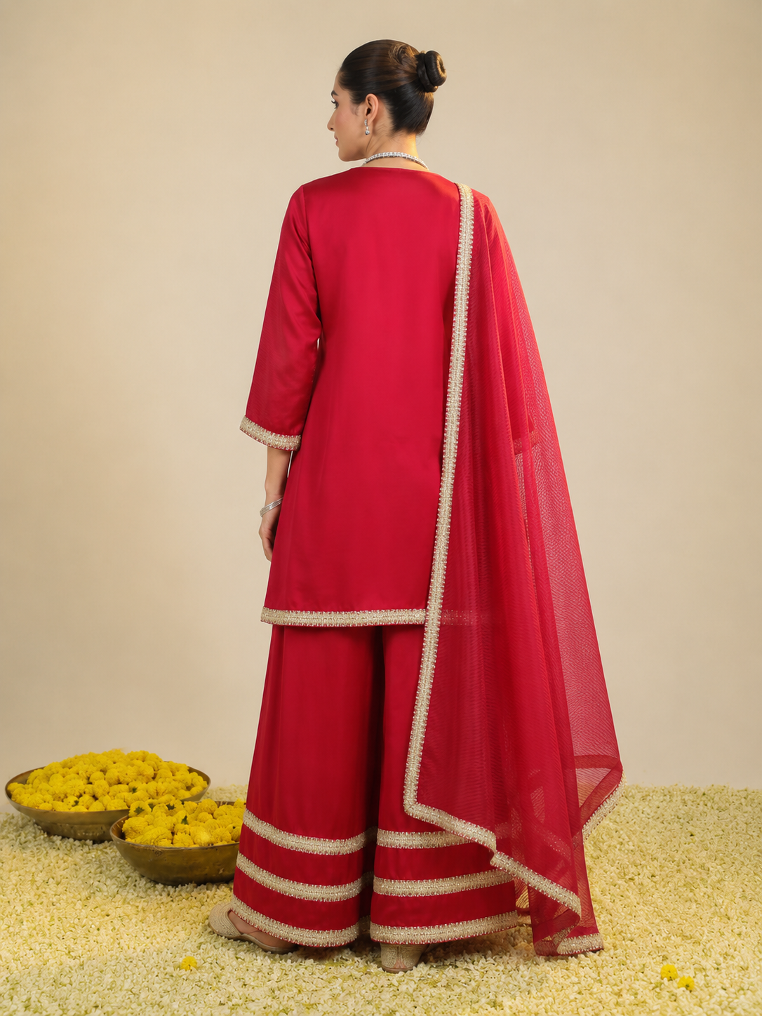 Red Zainaa Kurta Set