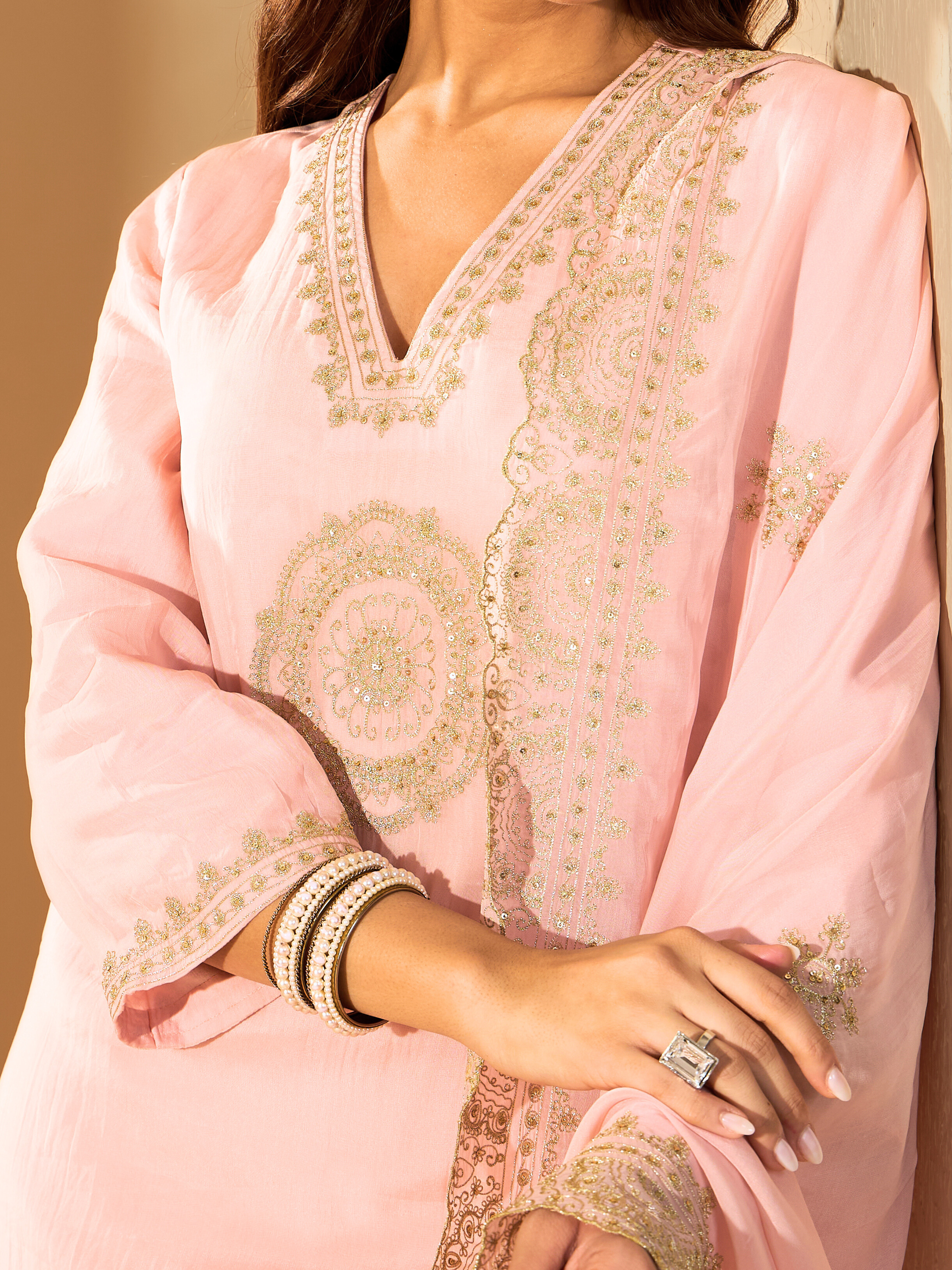 RoohbyRidhimaa- Anadh Kurta Set