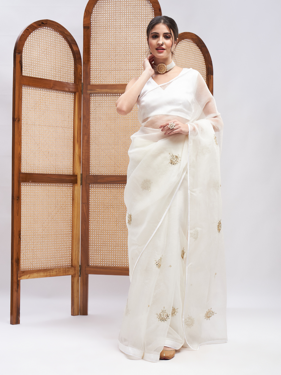 RoohbyRidhimaa- Shwet Saree Set