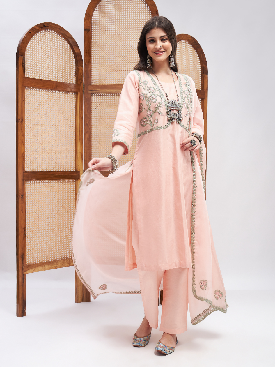 RoohbyRidhimaa- Iqraar Kurta Set