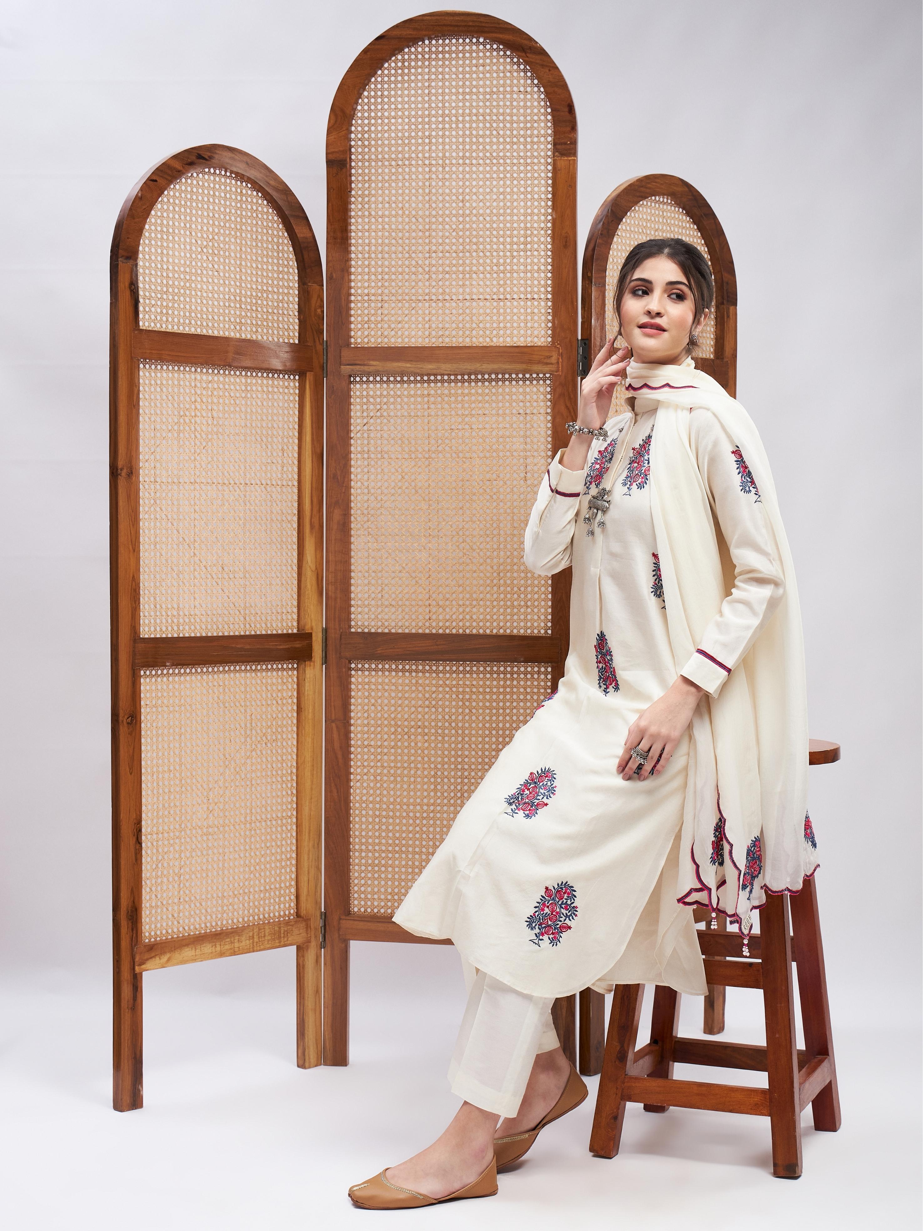 RoohbyRidhimaa- Sarang Kurta Set