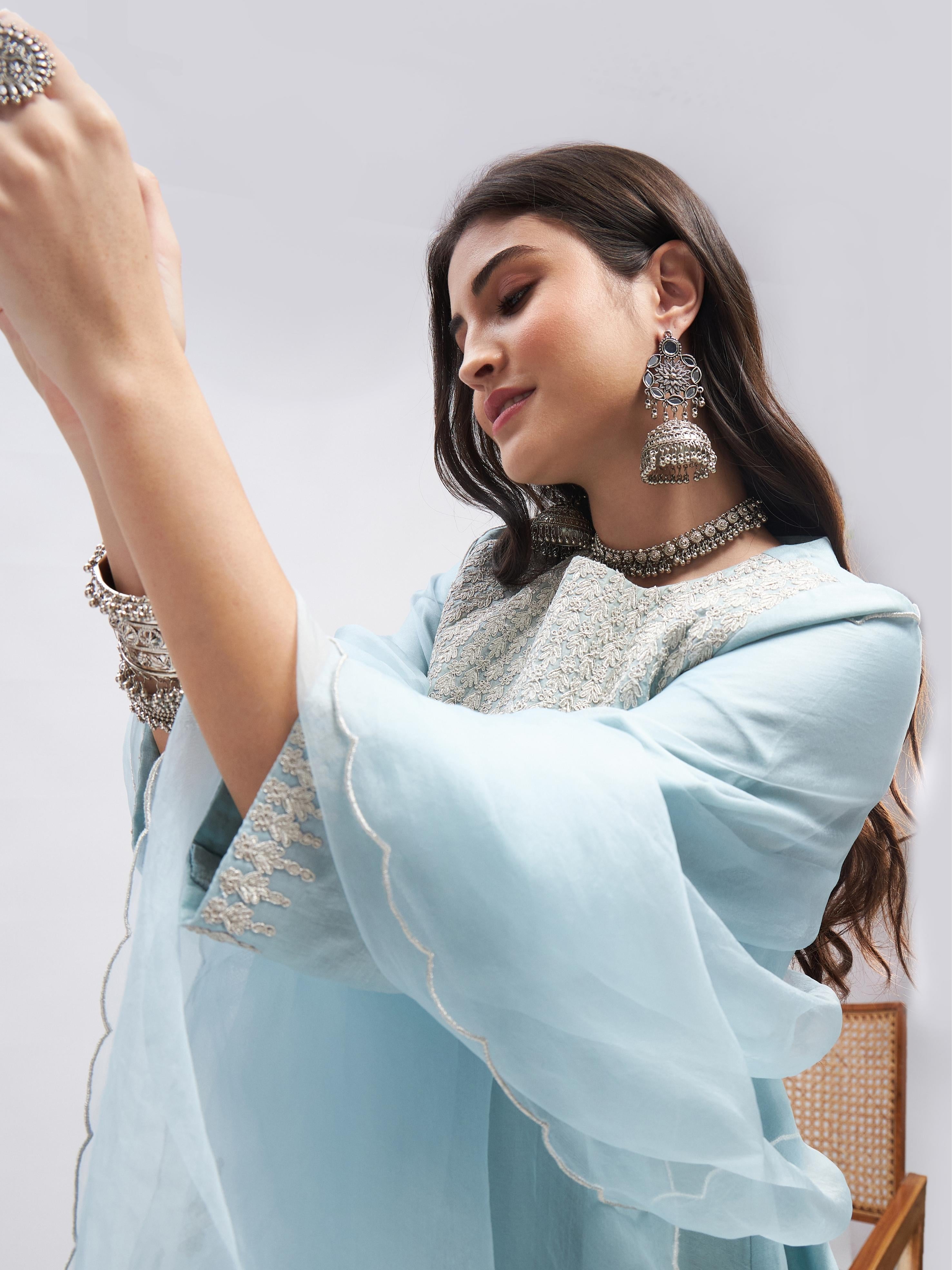 RoohbyRidhimaa- Zuri Kurta Set