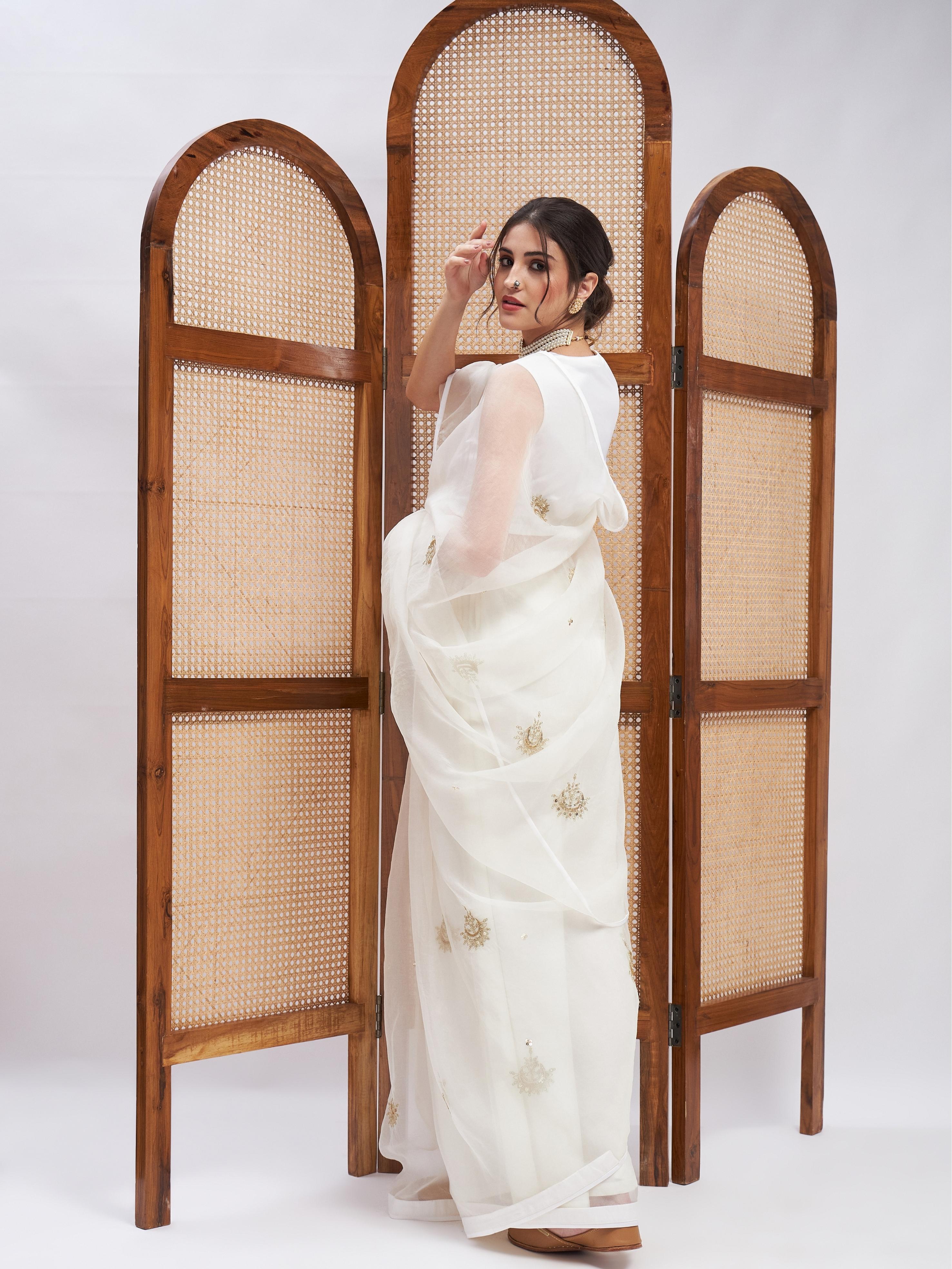 RoohbyRidhimaa- Shwet Saree Set