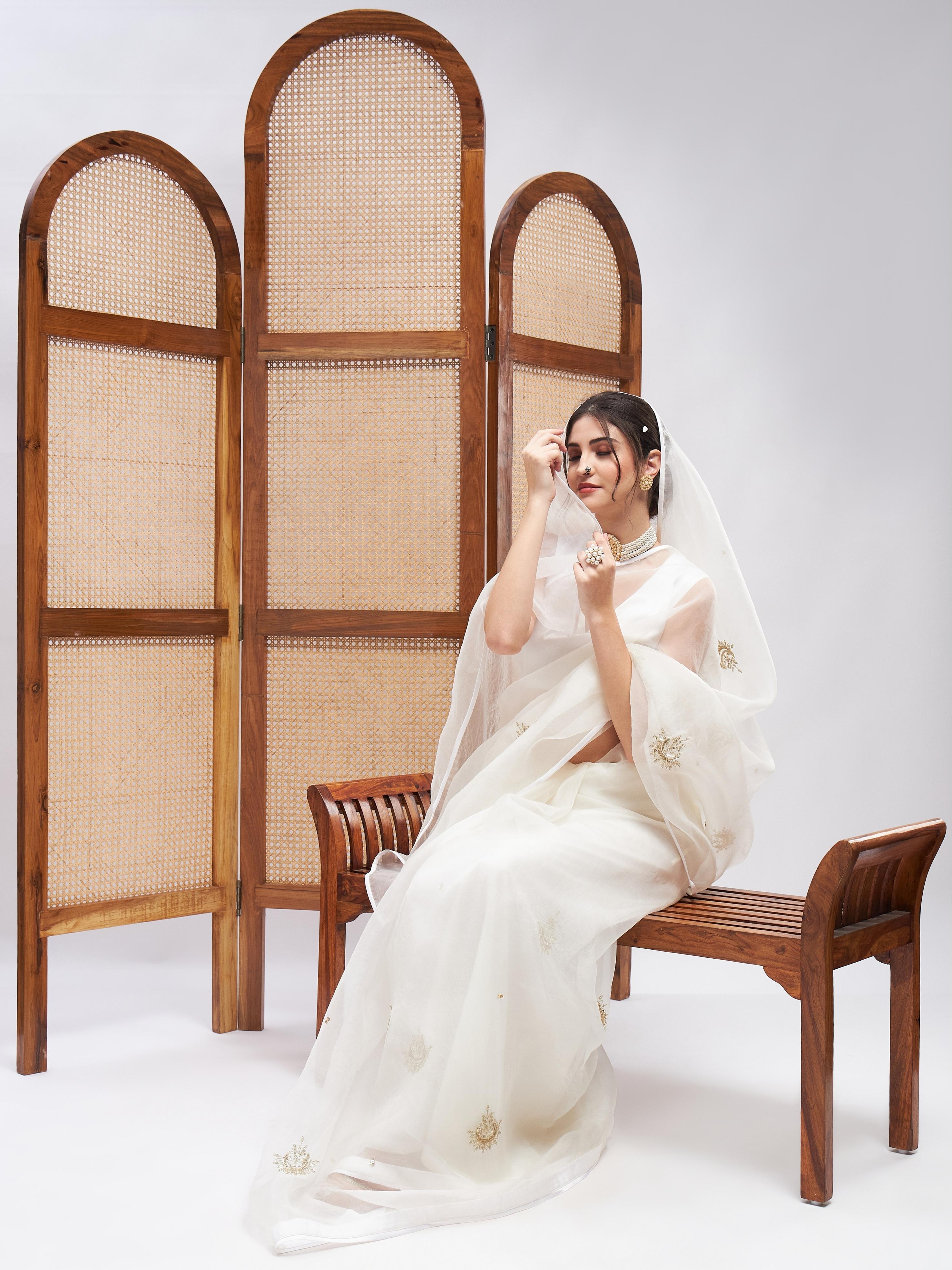 RoohbyRidhimaa- Shwet Saree Set
