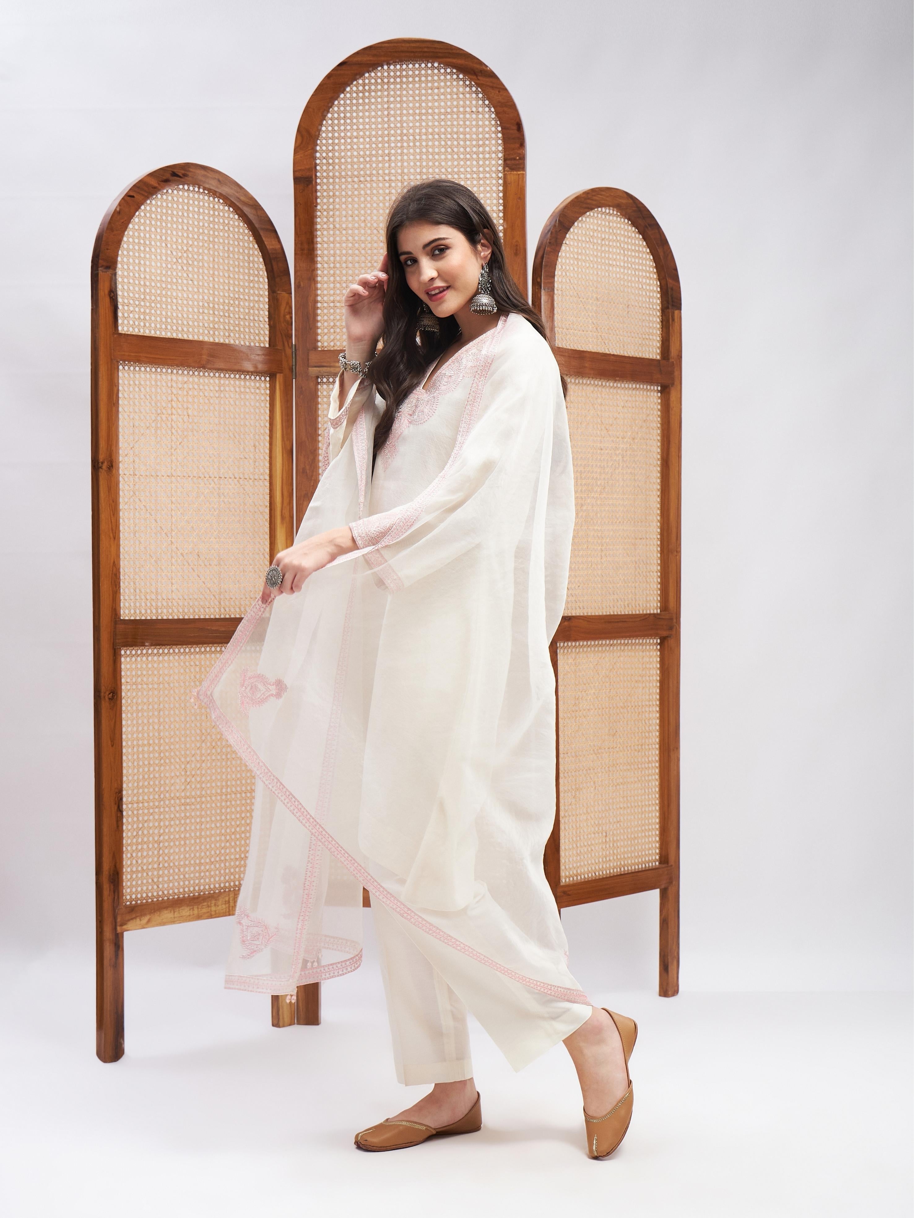 RoohbyRidhimaa- Alfaaz Kurta Set