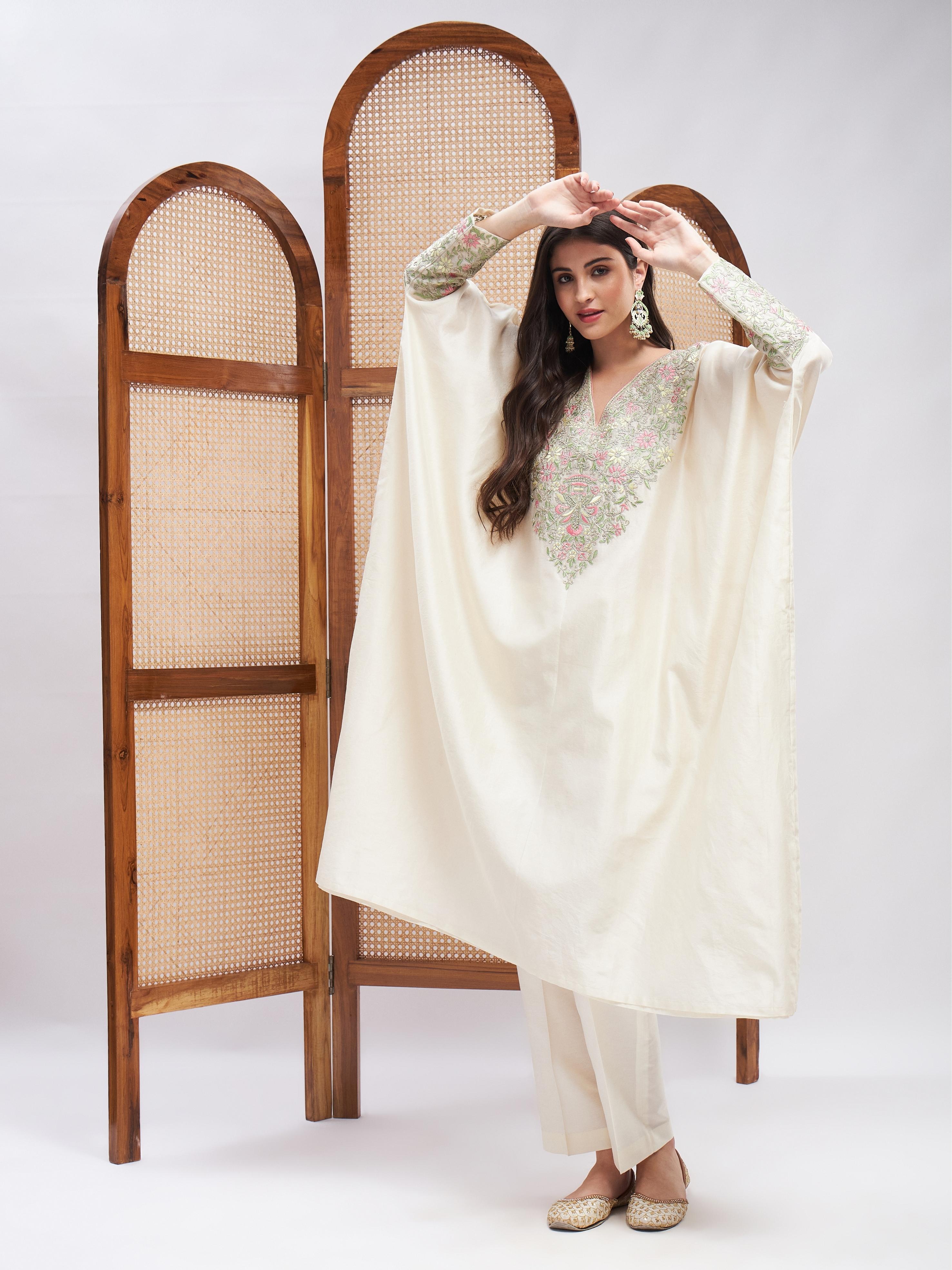 RoohbyRidhimaa- Ruhaniyat Kaftan Kurta Set