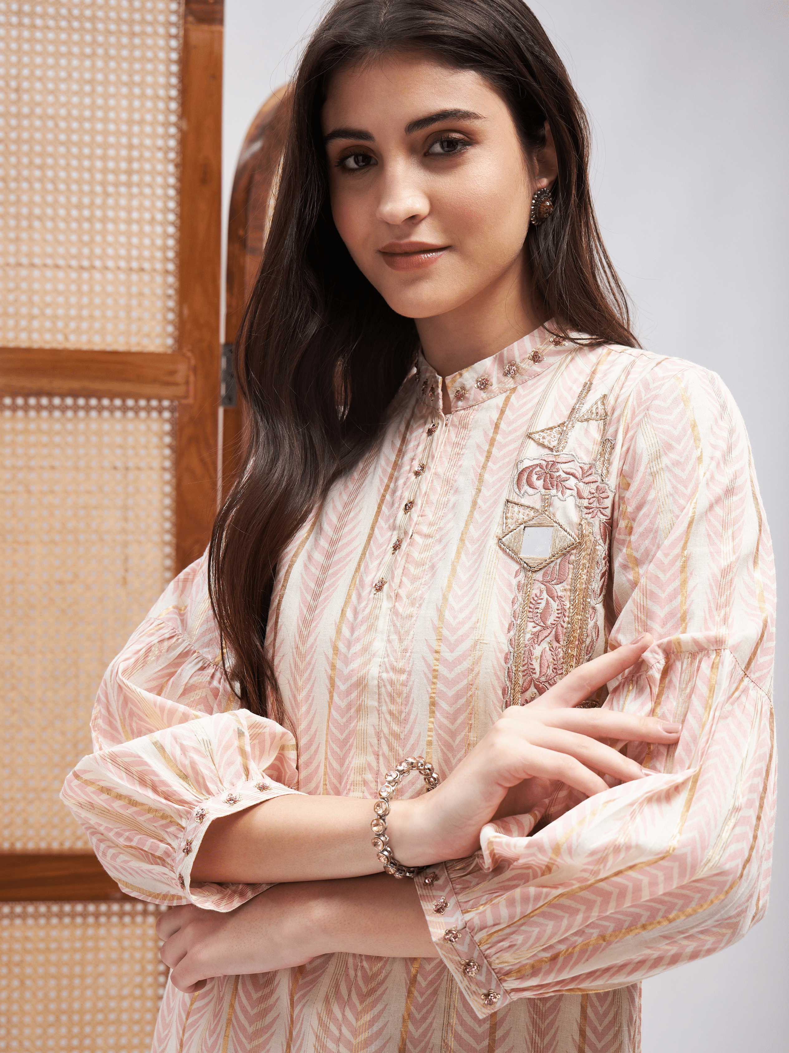 RoohbyRidhimaa- Tabeer Kurta Set