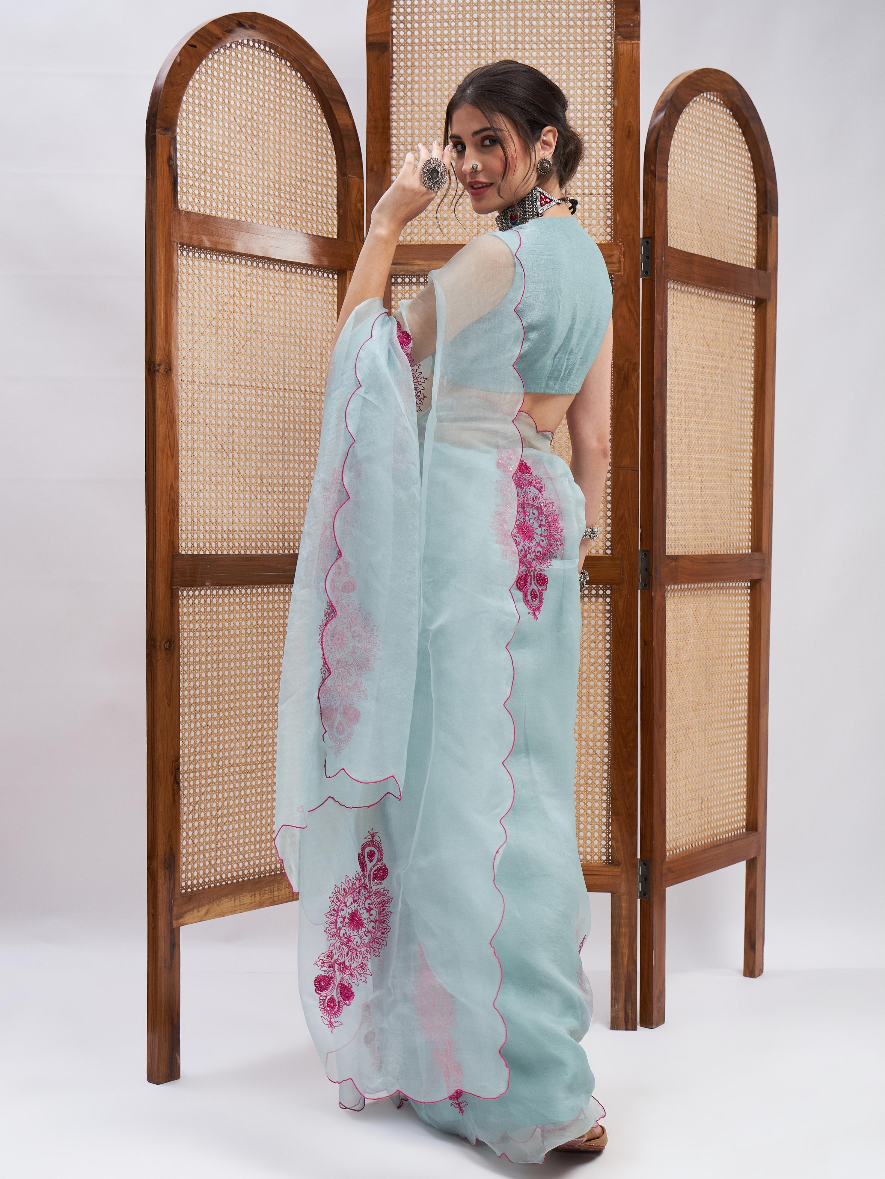 RoohbyRidhimaa- Pardarshi Saree Set