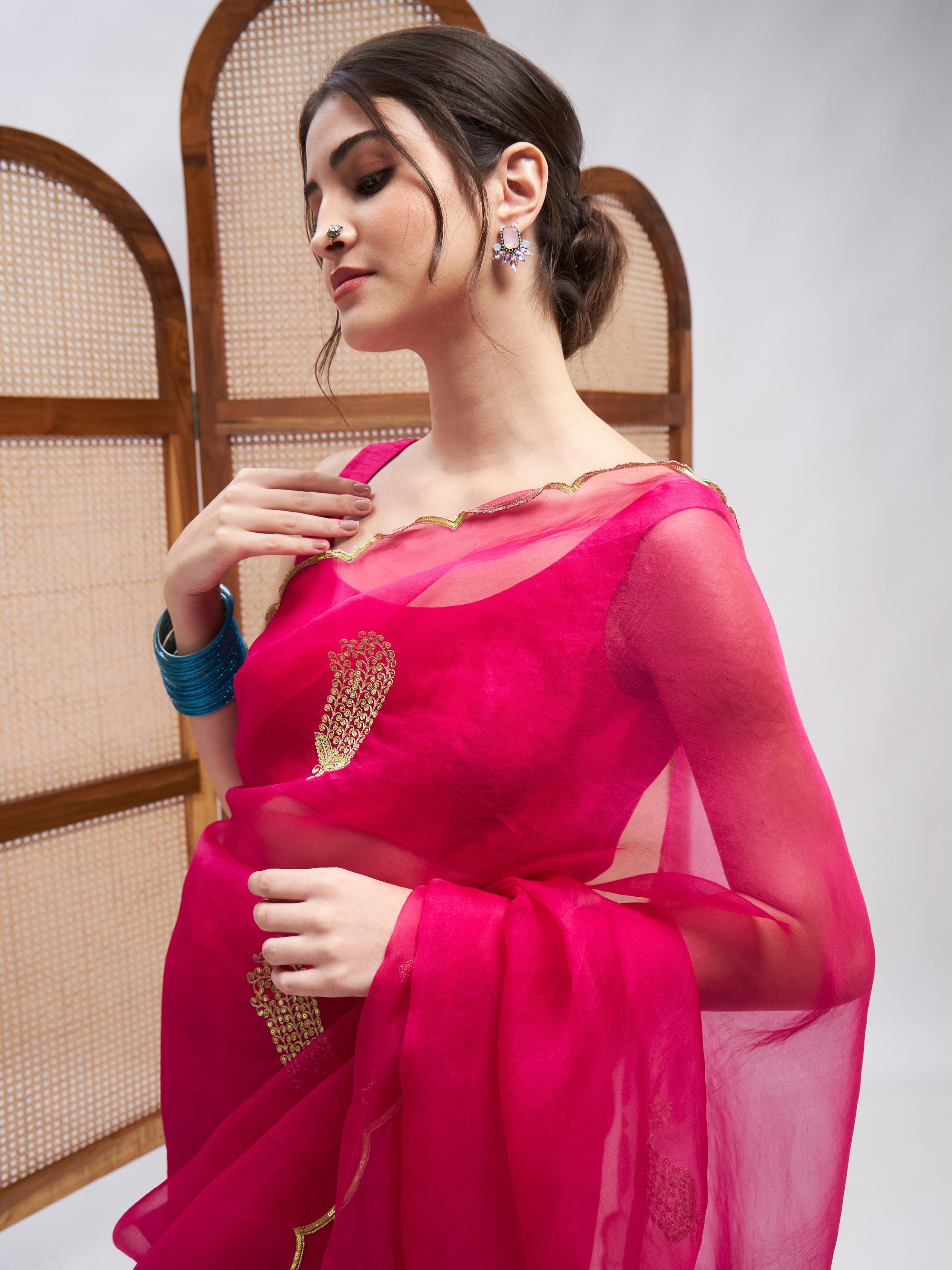 RoohbyRidhimaa- Gulaabo Saree Set