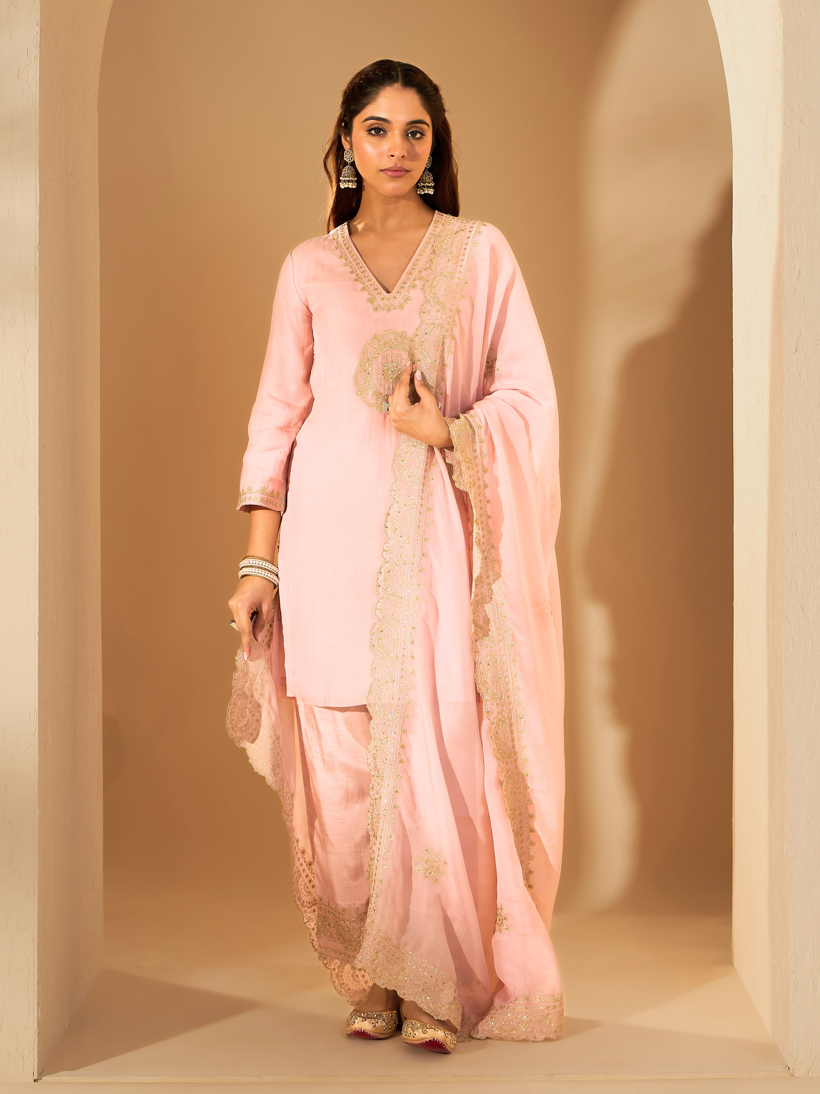 RoohbyRidhimaa- Anadh Kurta Set