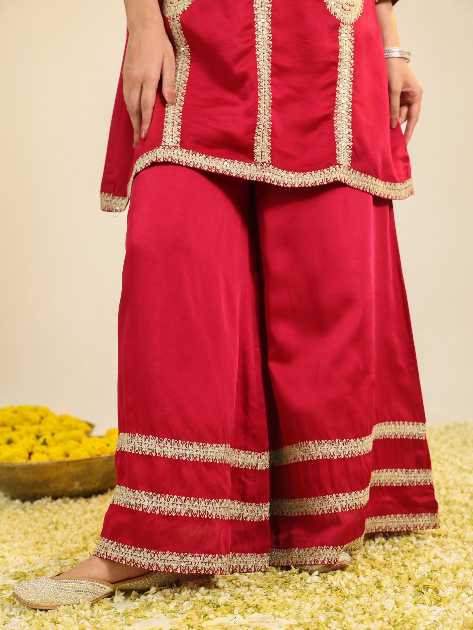 Red Zainaa Kurta Set