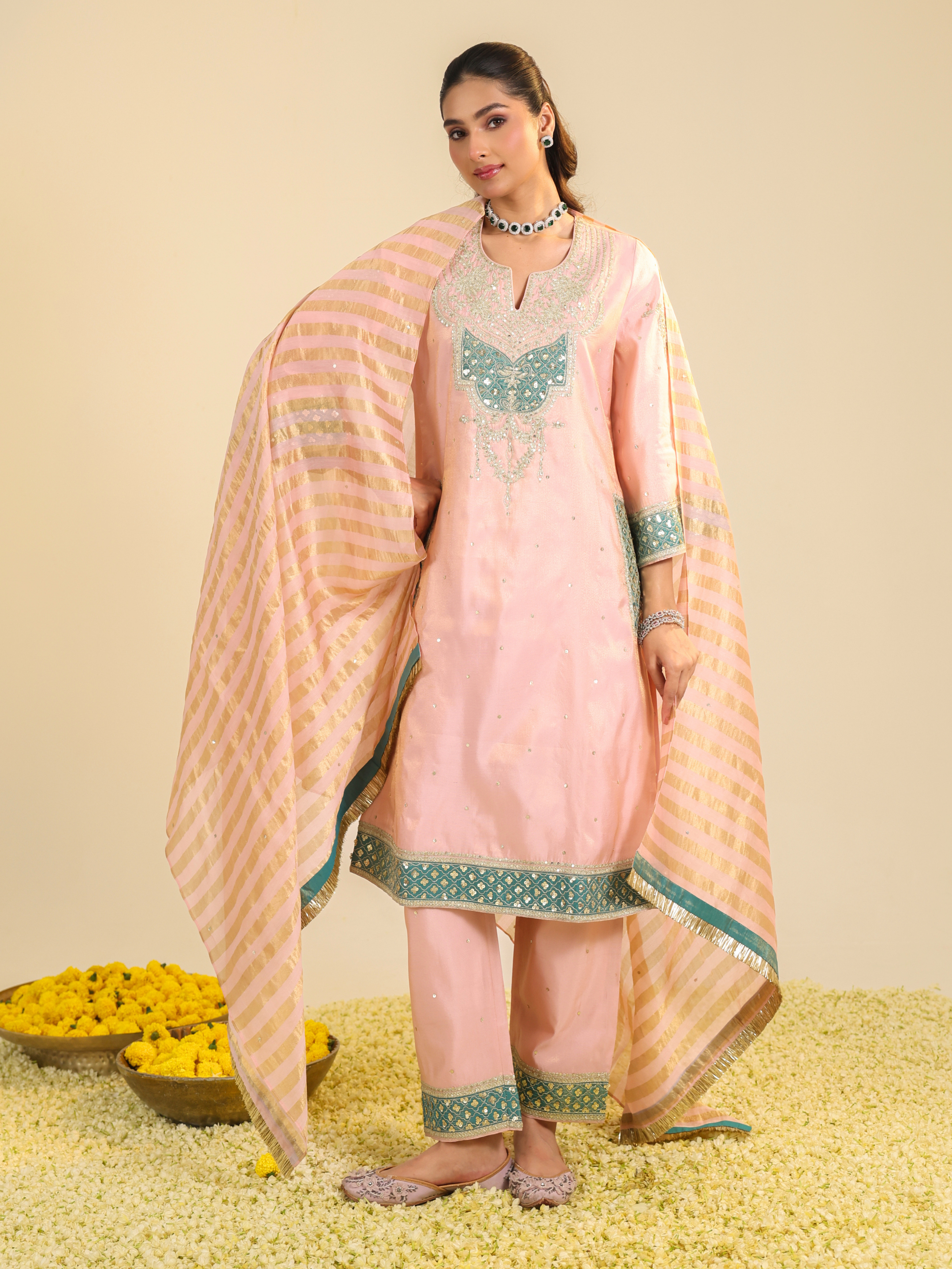 Pink Akshi Kurta Set