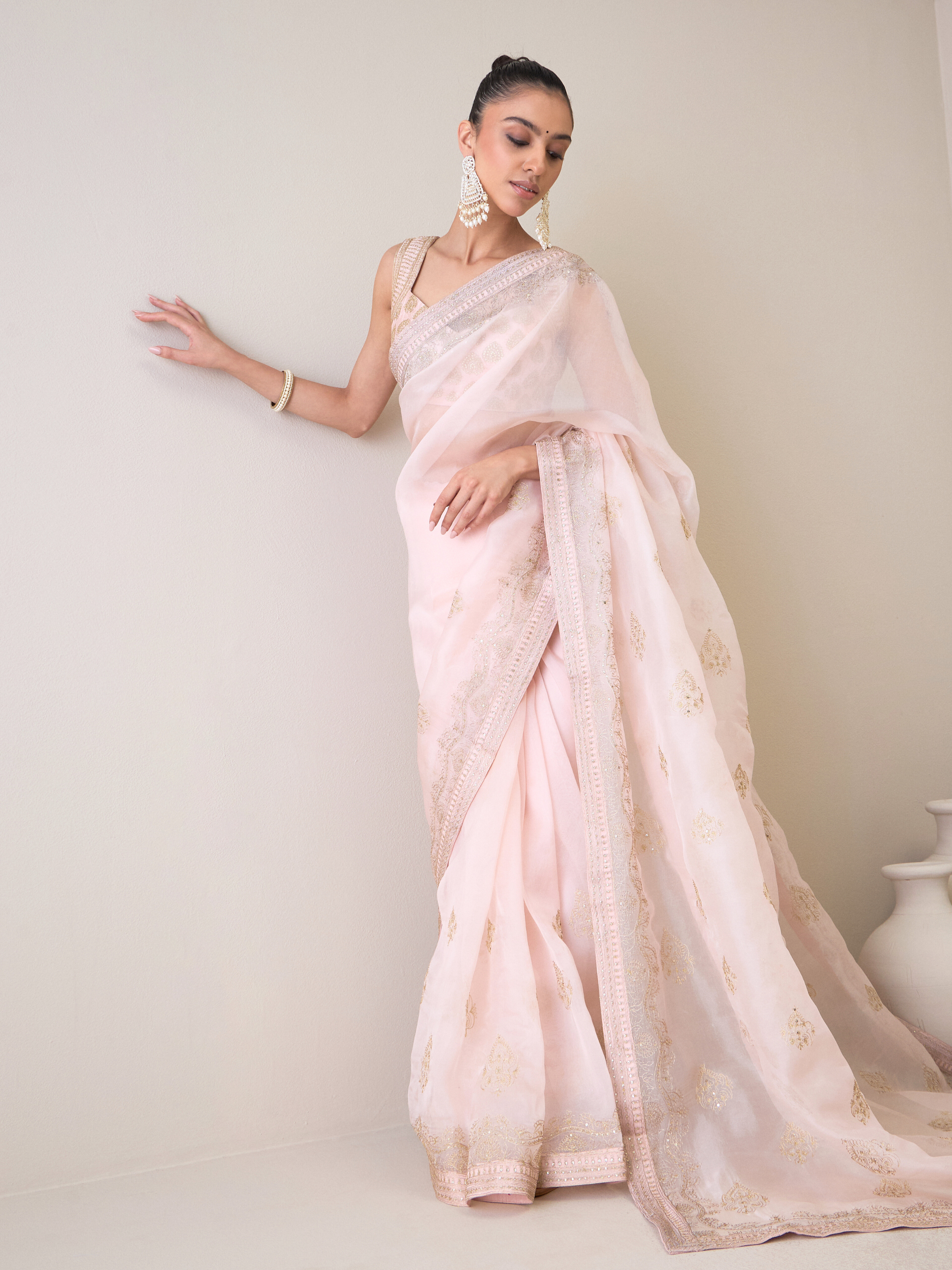 Ridhimaa Gupta- Imroz Saree Set