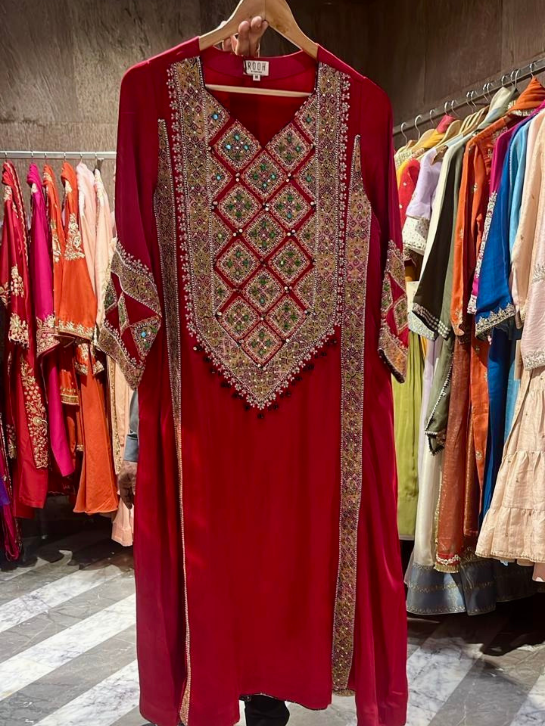 Aynaz Kurta Set