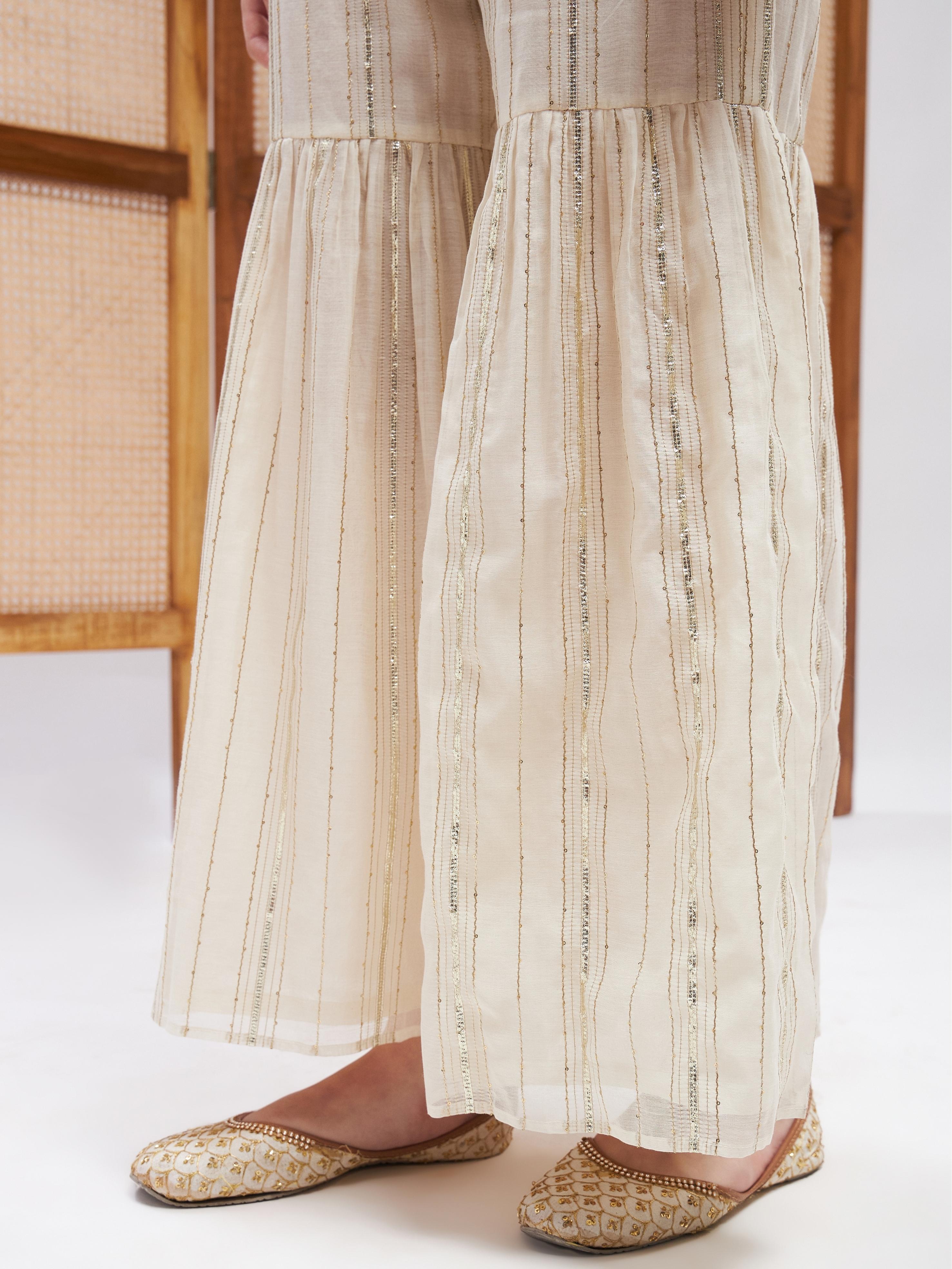 RoohbyRidhimaa- Etti Kurta Set