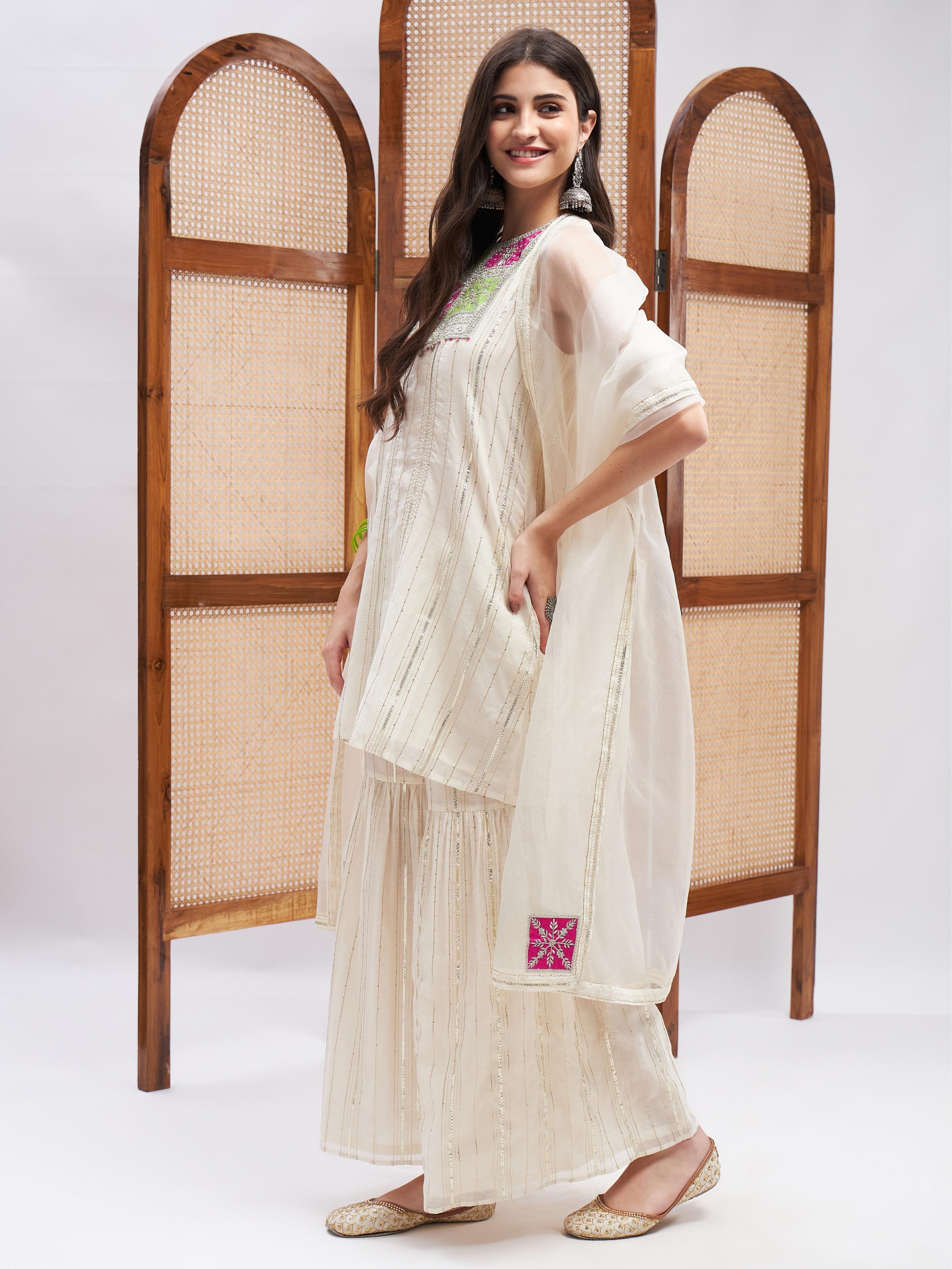 RoohbyRidhimaa- Etti Kurta Set