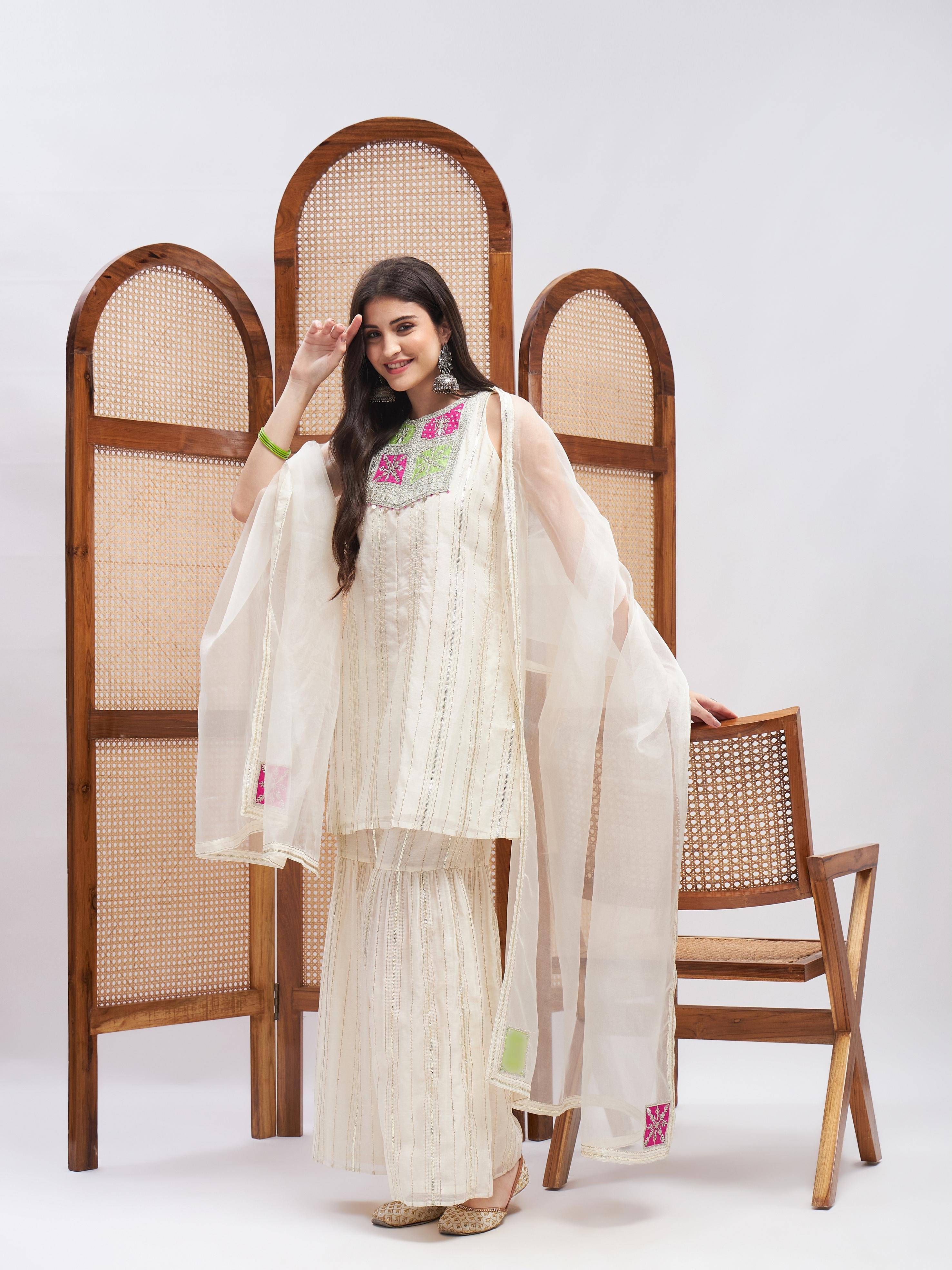 RoohbyRidhimaa- Etti Kurta Set