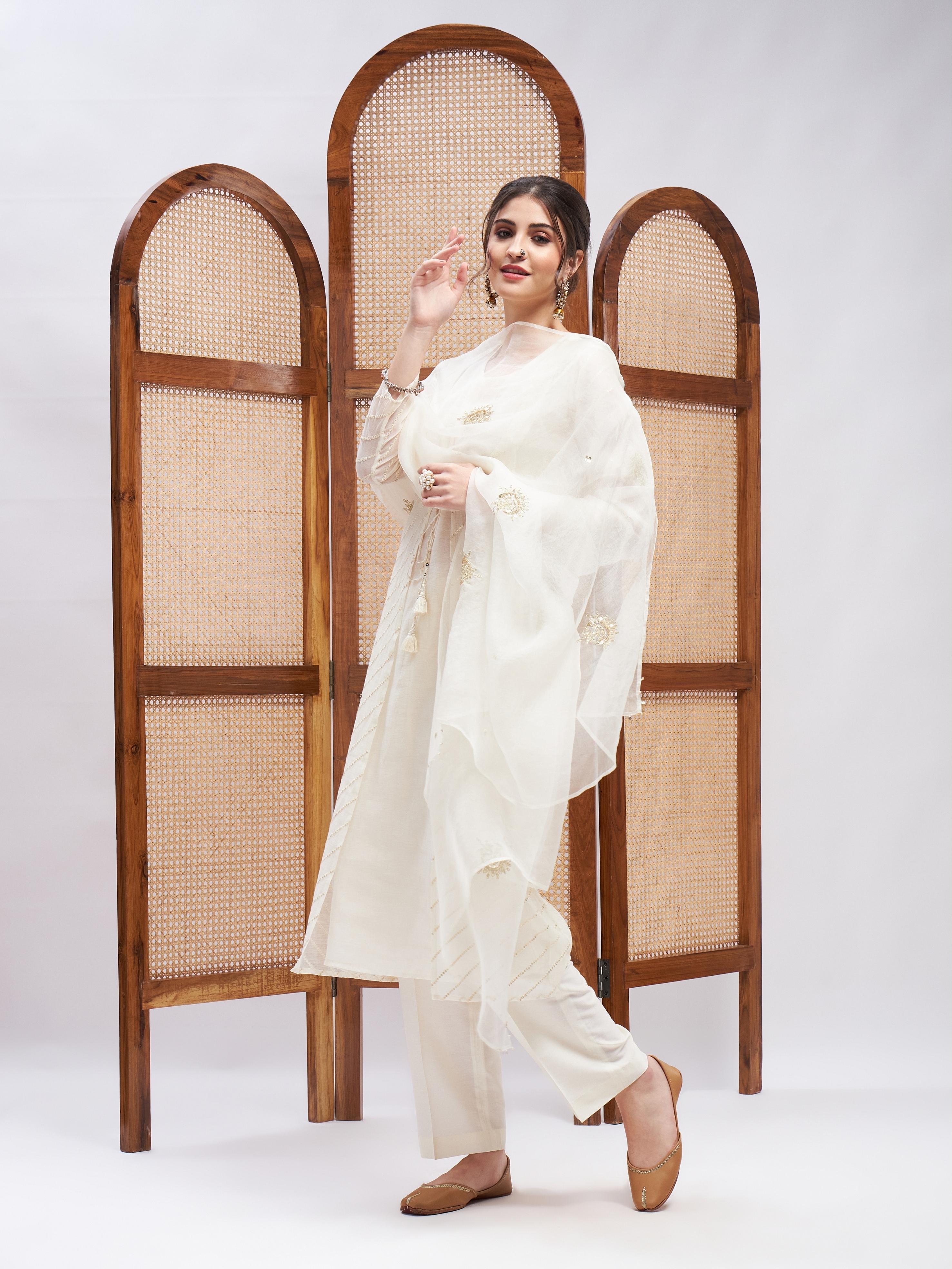 RoohbyRidhimaa- Chand Bali Kurta Set